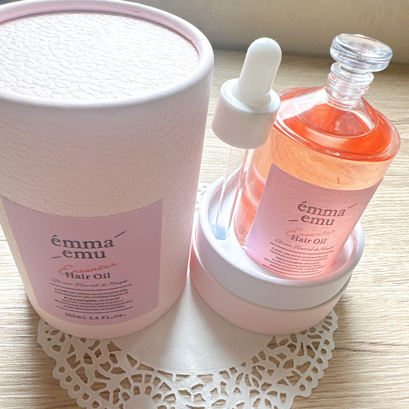 エンカンタールヘアオイル シャインフローラル&ムスク/emma emu/ヘアオイルを使ったクチコミ(2枚目)