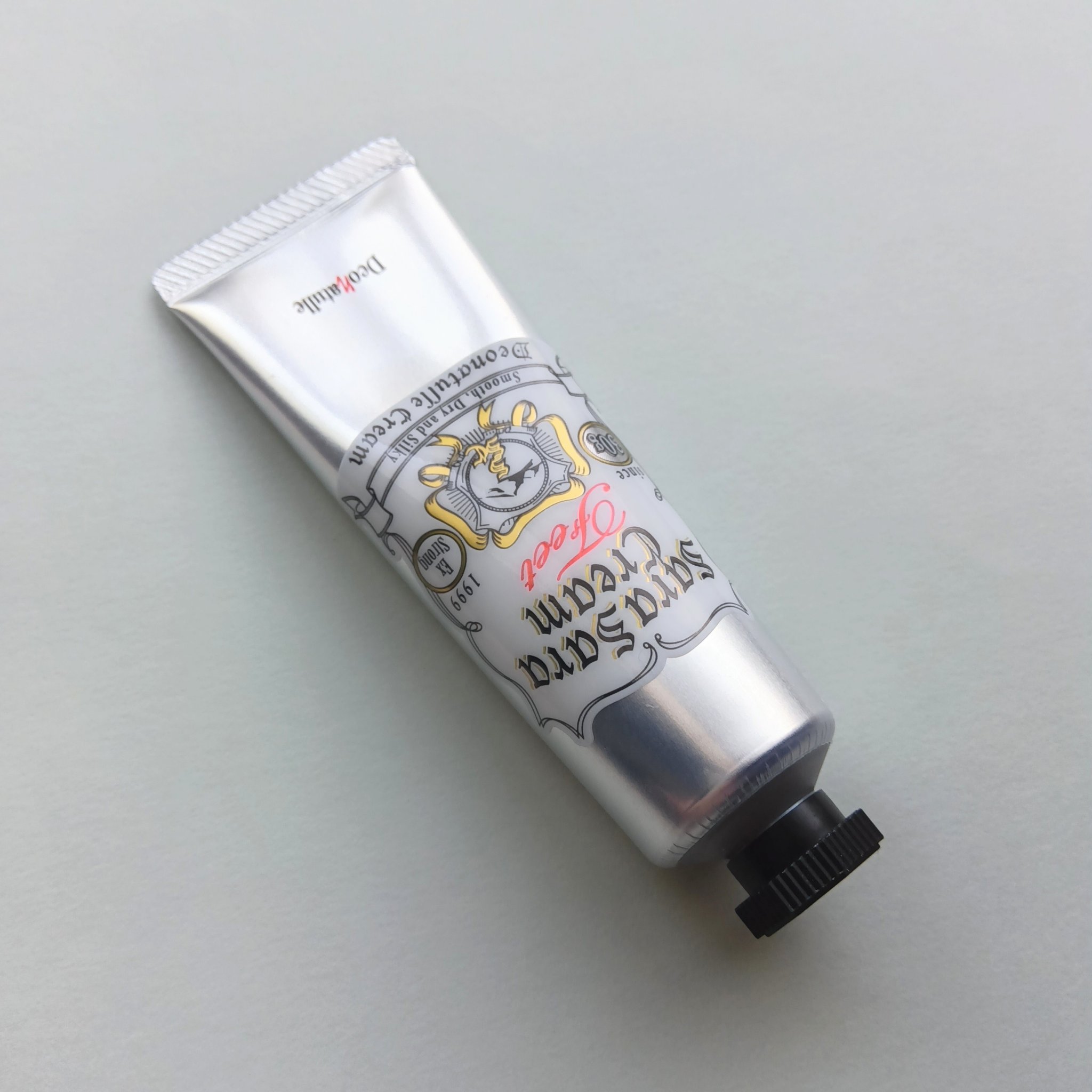 薬用足指さらさらクリーム/デオナチュレ/デオドラント・制汗剤を使ったクチコミ（2枚目）