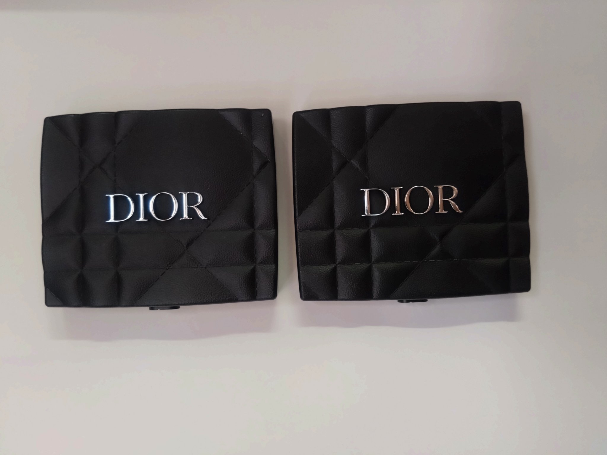 【旧】ディオールショウ サンク クルール（限定品） 647 シルク トープ/Dior/アイシャドウを使ったクチコミ（3枚目）
