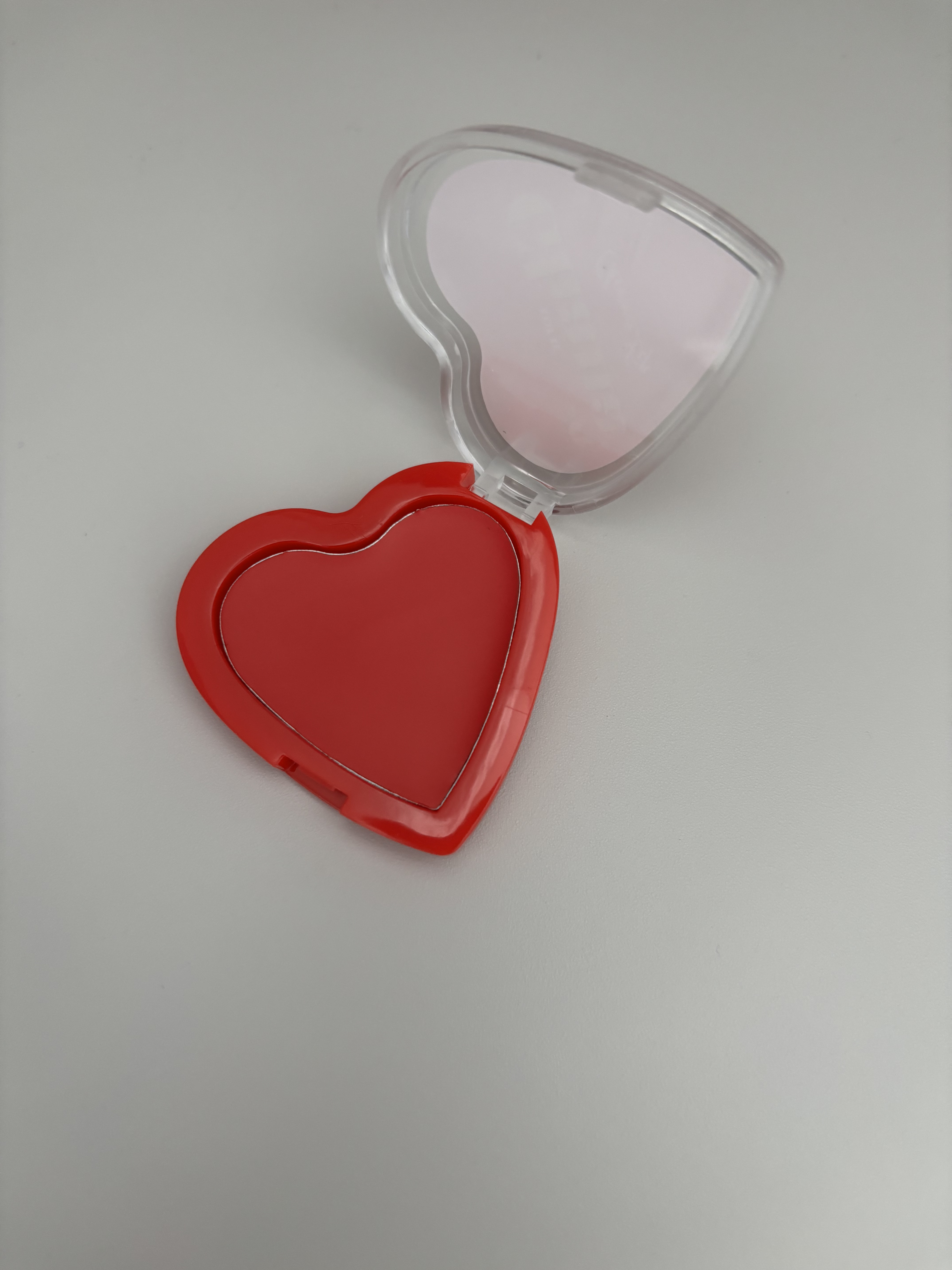 ガーナ チーク＆リップカラー/モーリーファンタジー/ジェル・クリームチークを使ったクチコミ（3枚目）