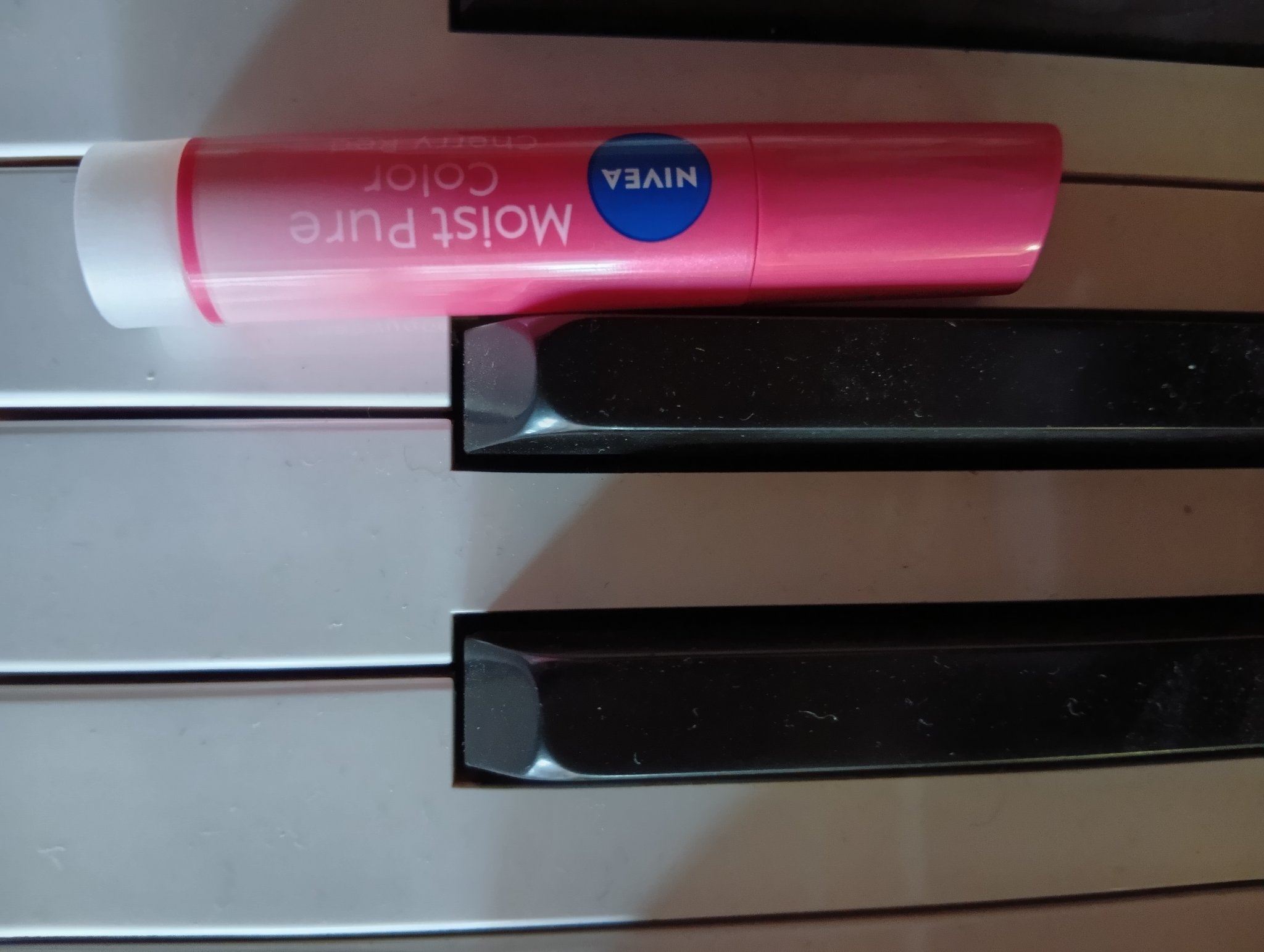 モイストピュアカラーリップ/ニベア/リップクリームを使ったクチコミ（1枚目）