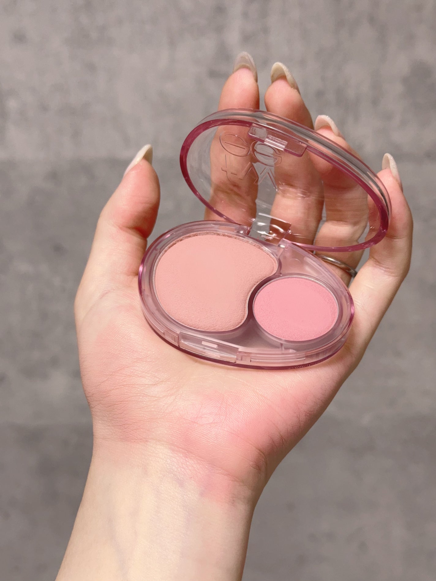 デュアルチークメロウ/fwee/ジェル・クリームチークを使ったクチコミ(9枚目)