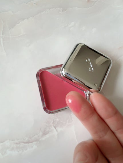 エッセンシャル リップチーク タップ/CLIO/ジェル・クリームチークを使ったクチコミ(4枚目)