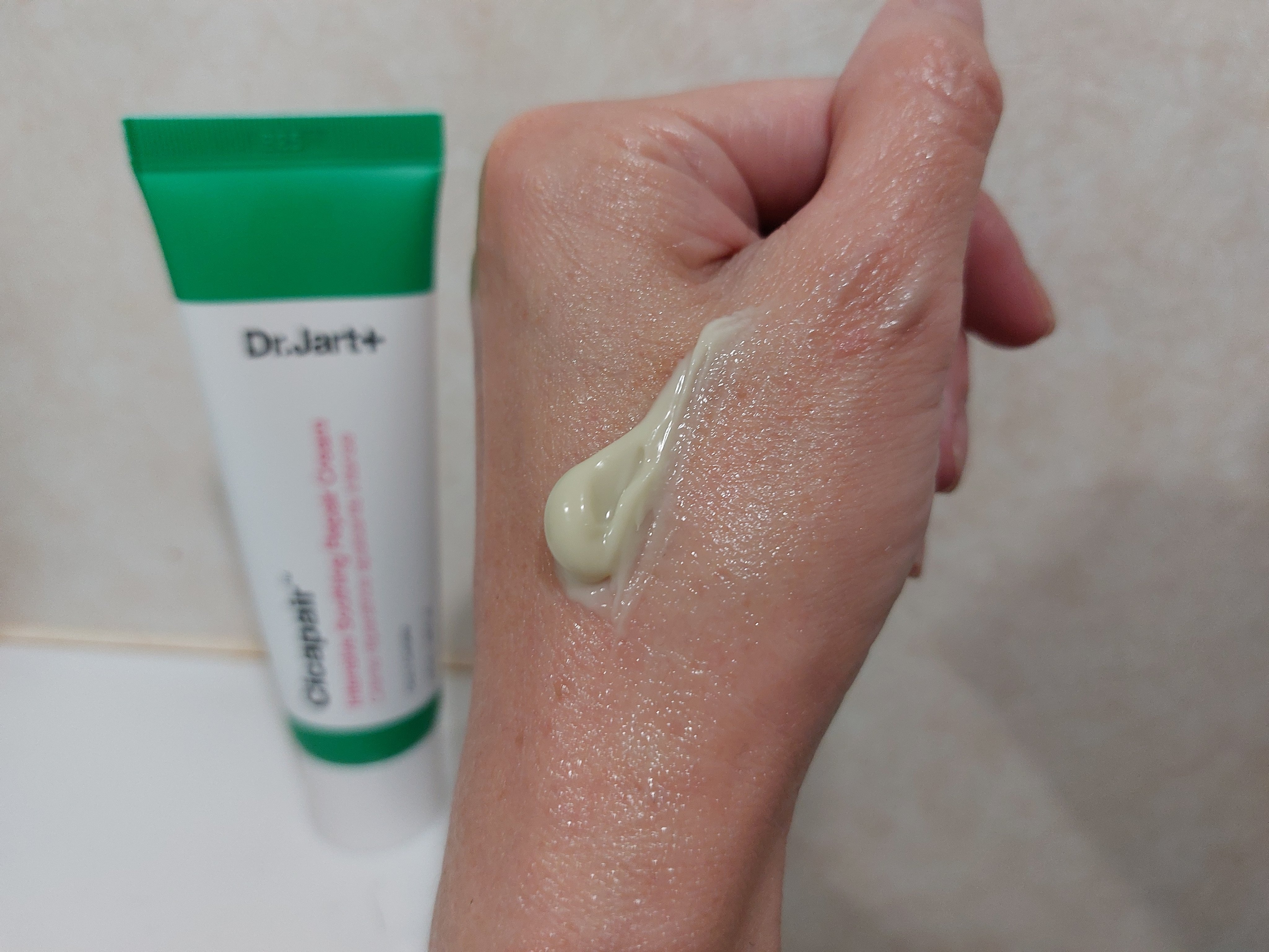 ドクタージャルト シカペア クリーム （第2世代）/Dr.Jart＋/フェイスクリームを使ったクチコミ（3枚目）