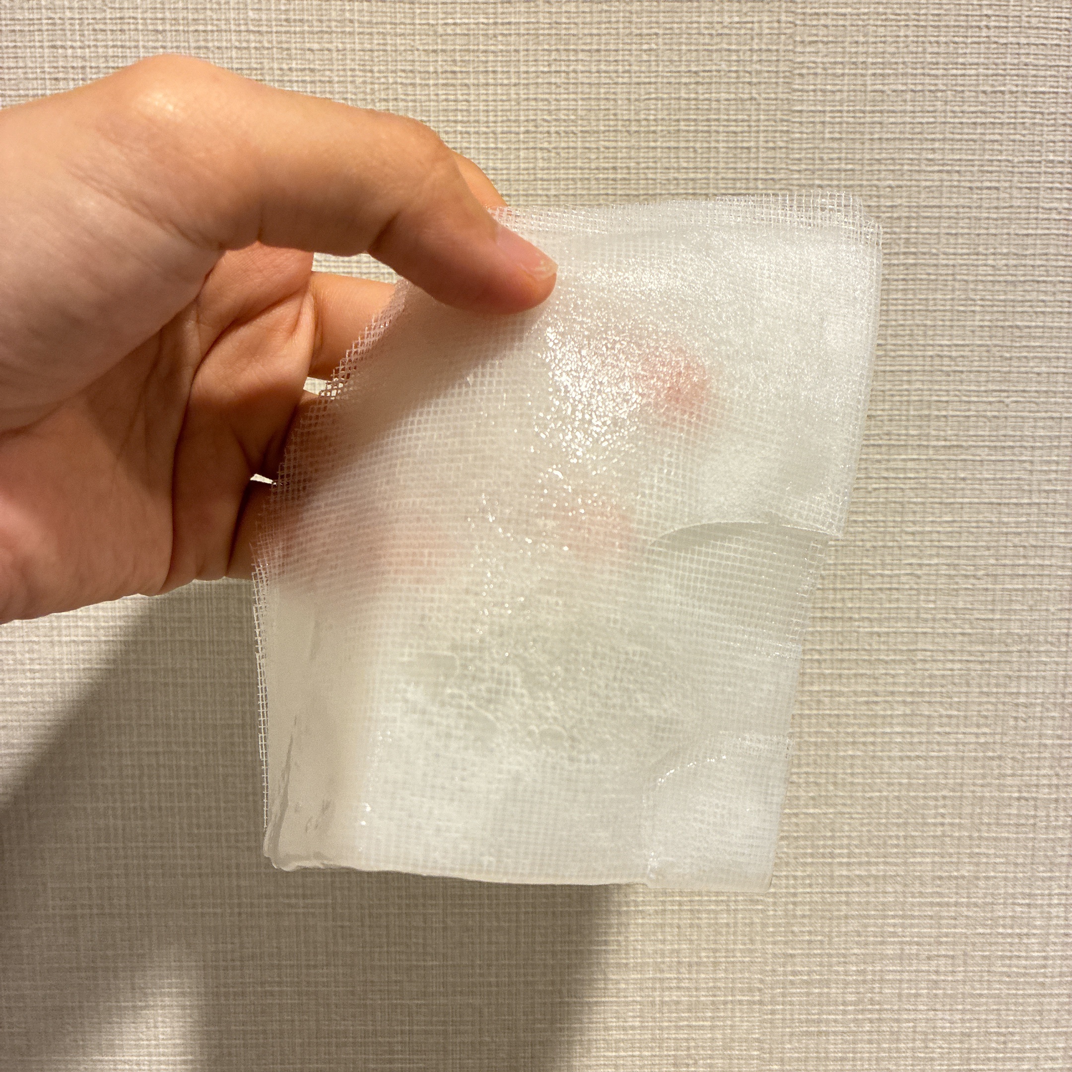 バイオコンディショニングエッセンス　ハイドロエンハンシングマスク/IOPE/シートマスク・パックを使ったクチコミ（3枚目）