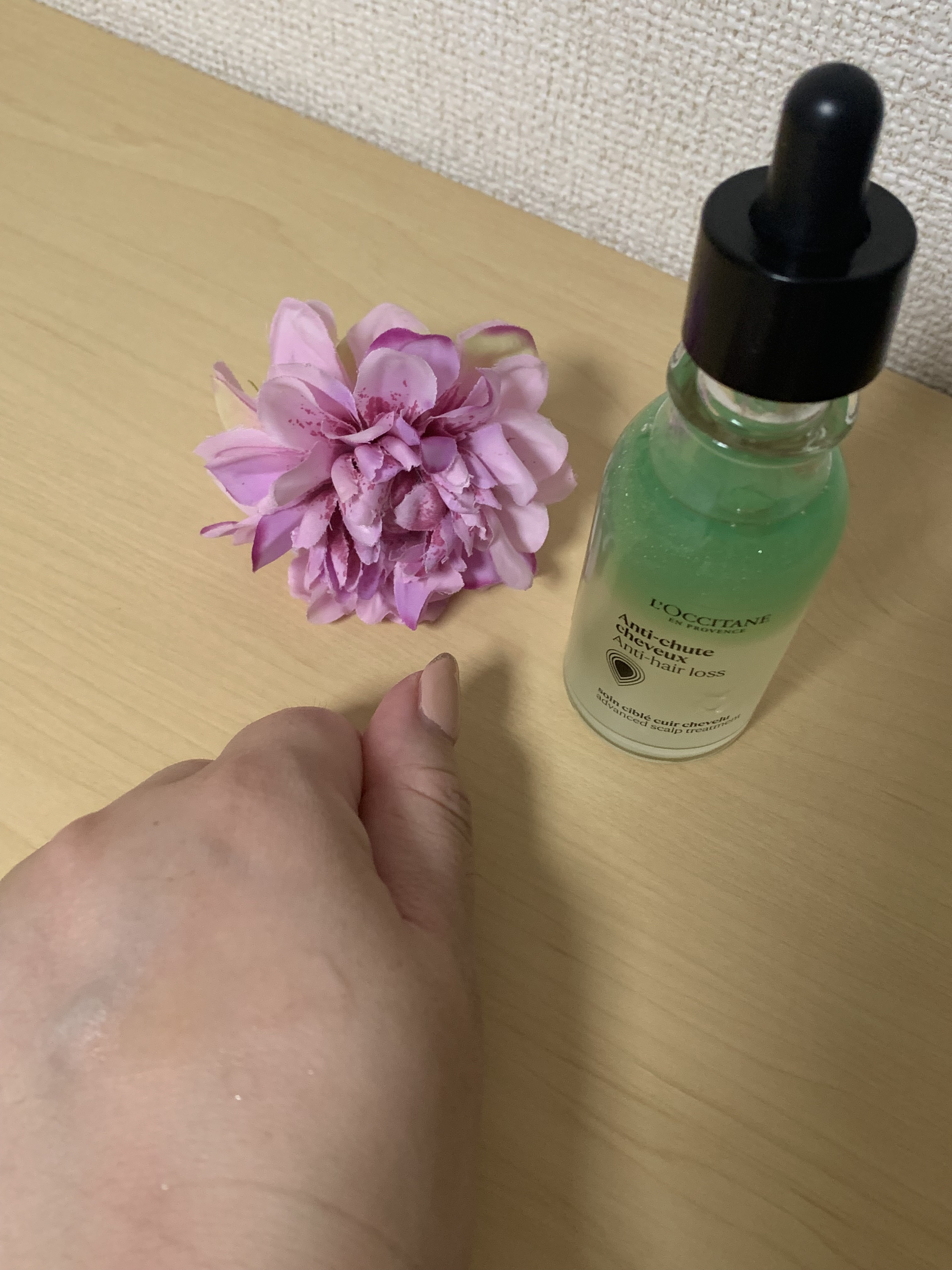 薬用 メディカル アンチヘアロスセラム/L'OCCITANE/頭皮ローションを使ったクチコミ（2枚目）