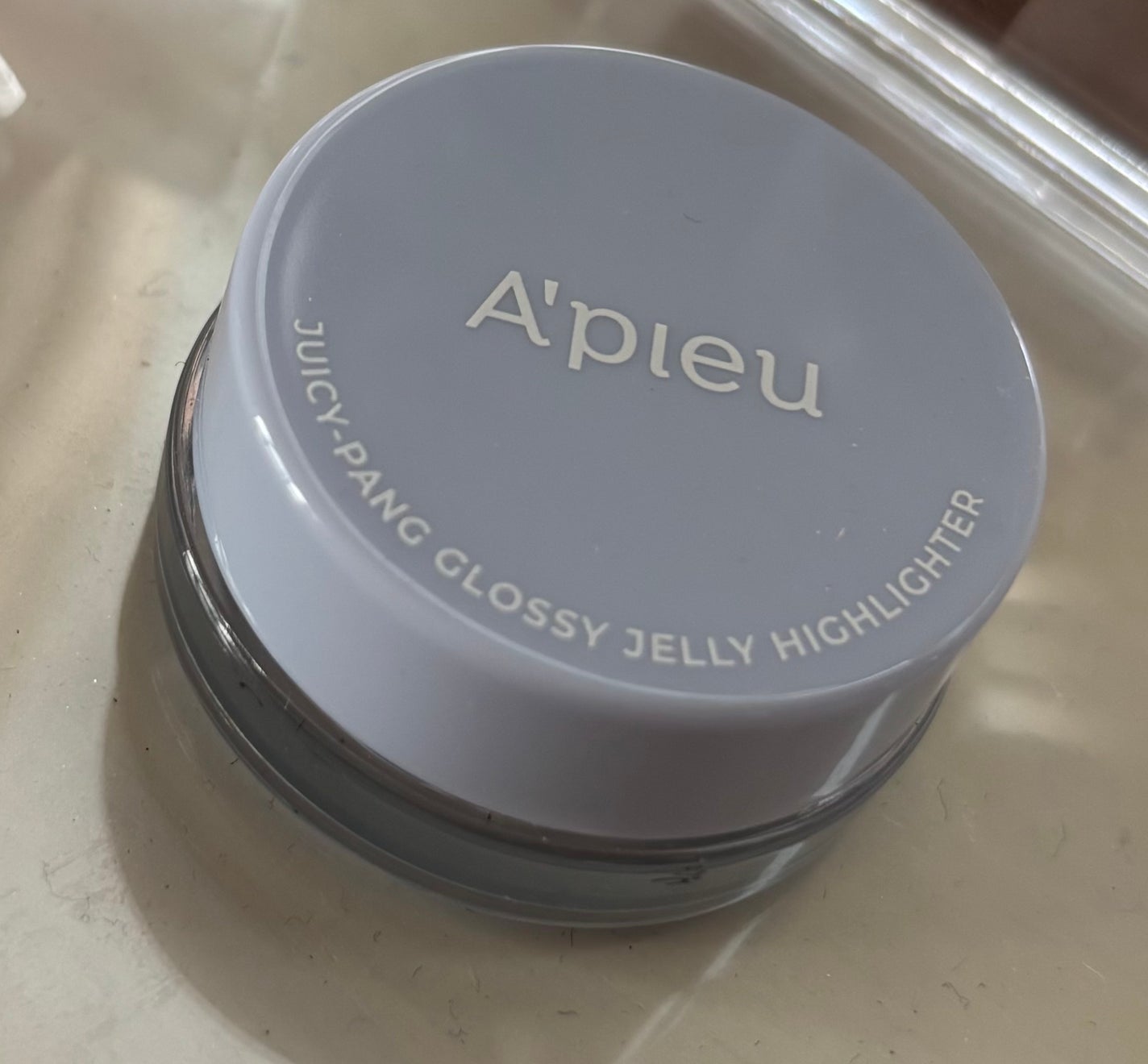 ジューシーパン グロッシージェリーハイライター/A’pieu/クリームハイライトを使ったクチコミ(1枚目)