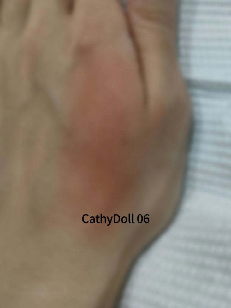 リップアンドチーク ヌードマットティント/CathyDoll/リップティントを使ったクチコミ（3枚目）