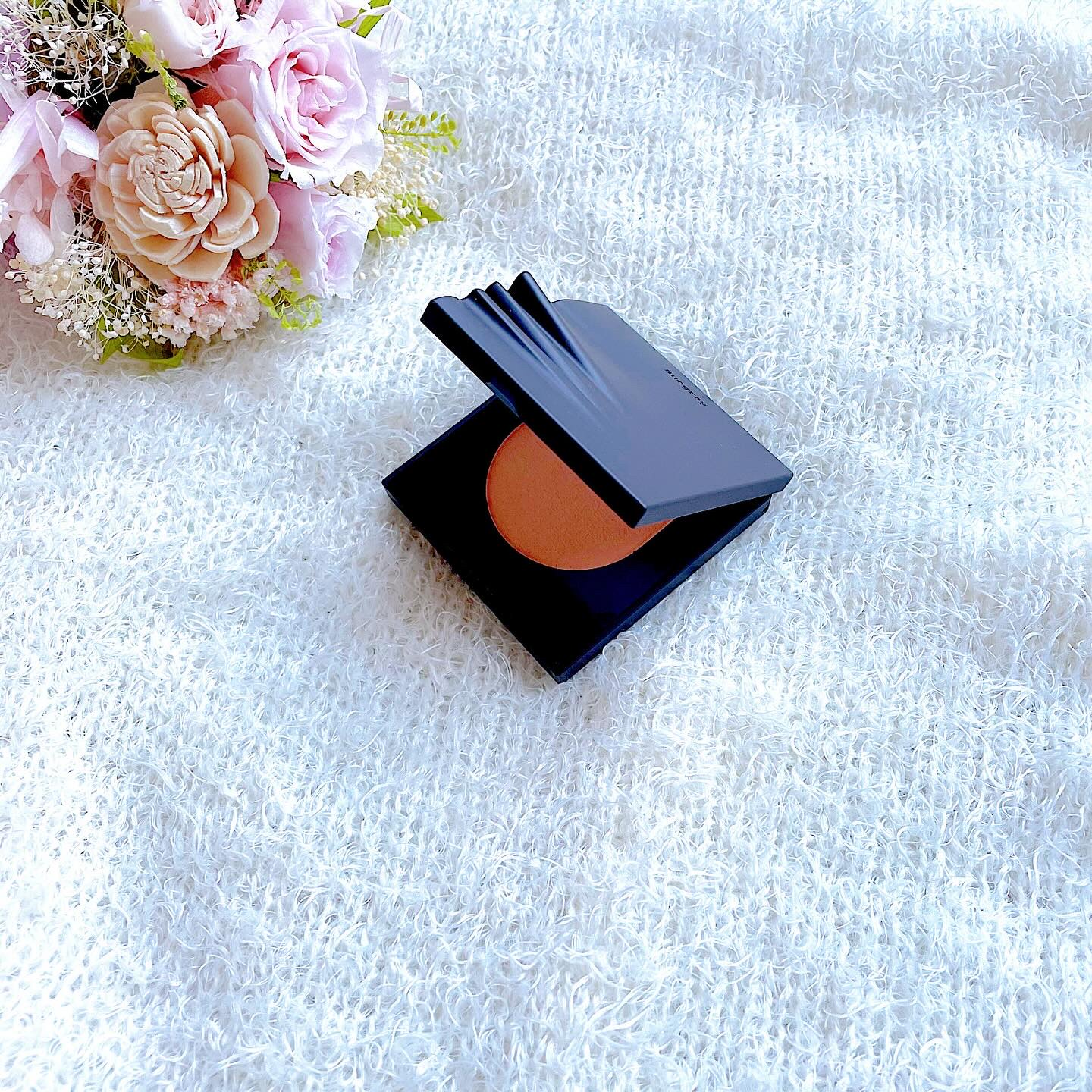 新感覚！
なめらかで奥深いほっぺに🤗🤗🤗
⁡
どんなチークを探してますか？
ナチュラルな血色感を演出できるもの？
ベタつかなくてヨレにくいもの？
それらが叶う商品はコレ↓↓↓
⁡
【nuegray スウェイチーク】
⁡
もちもちペース