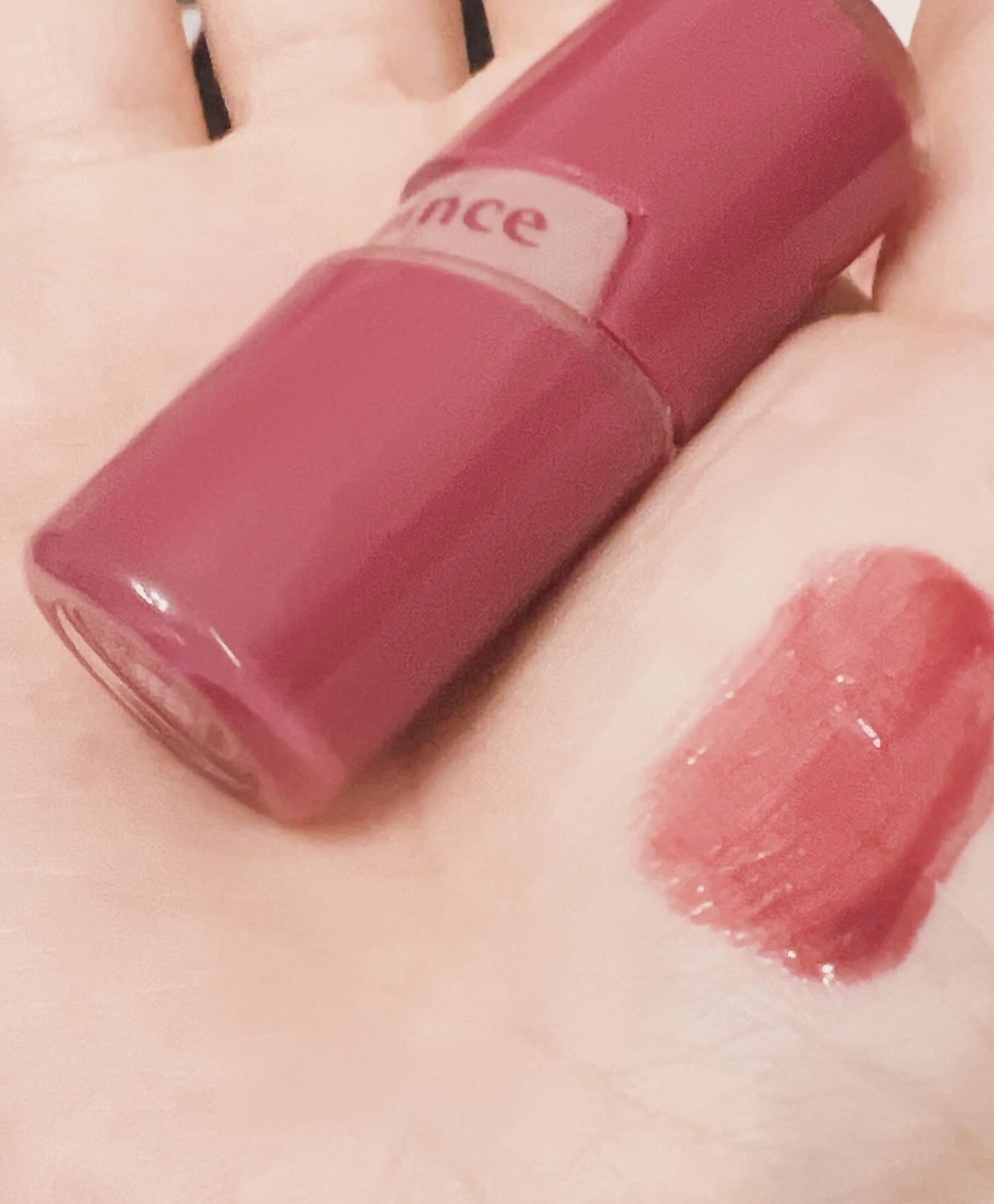 ロウグロウジェルティント/hince/リップティントを使ったクチコミ(4枚目)