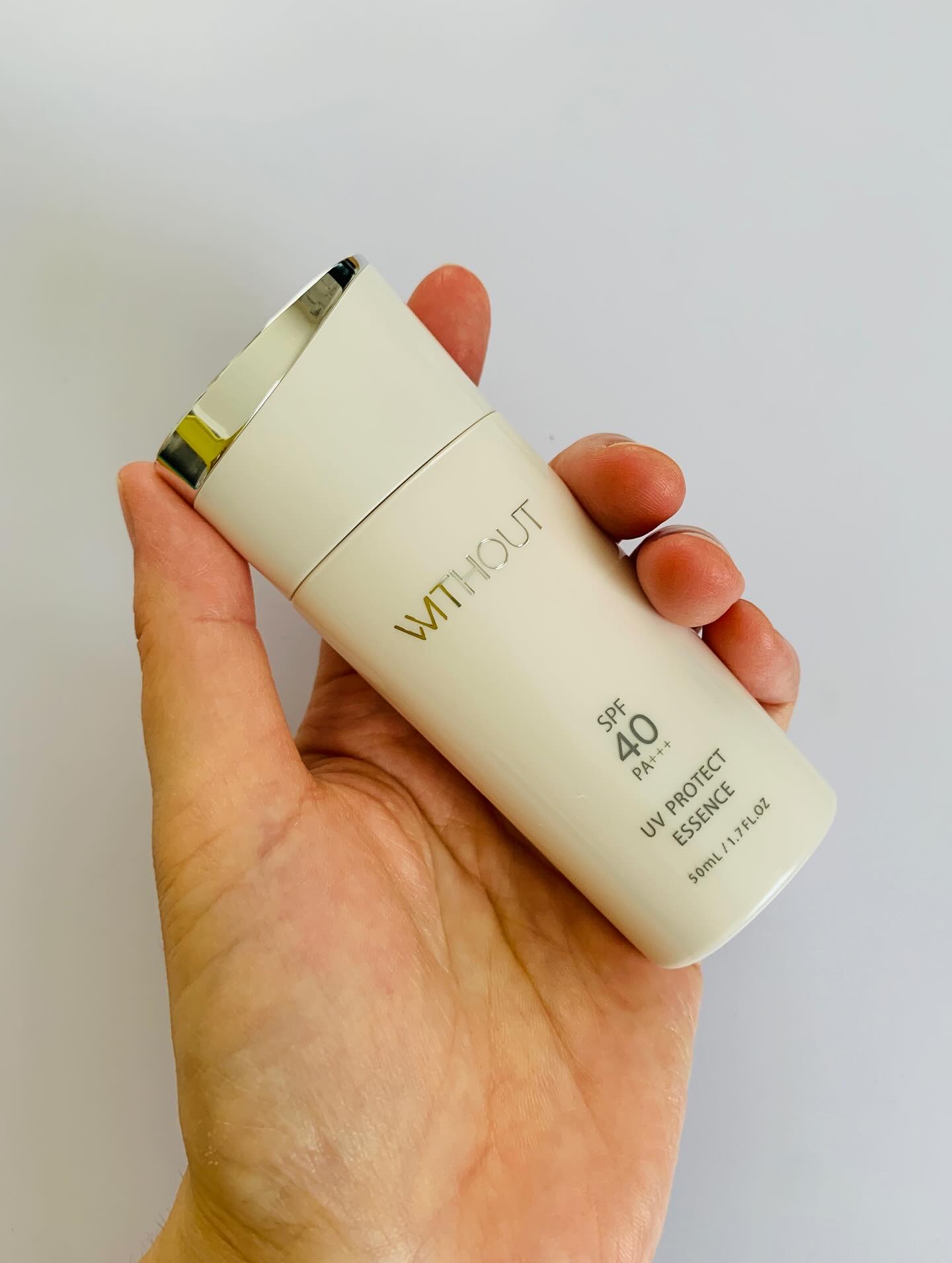 withOut UVカットエッセンス 日焼け止め　ウィズアウト 試してみた】ウィズアウト UVプロテクト エッセンス WITHOUTの