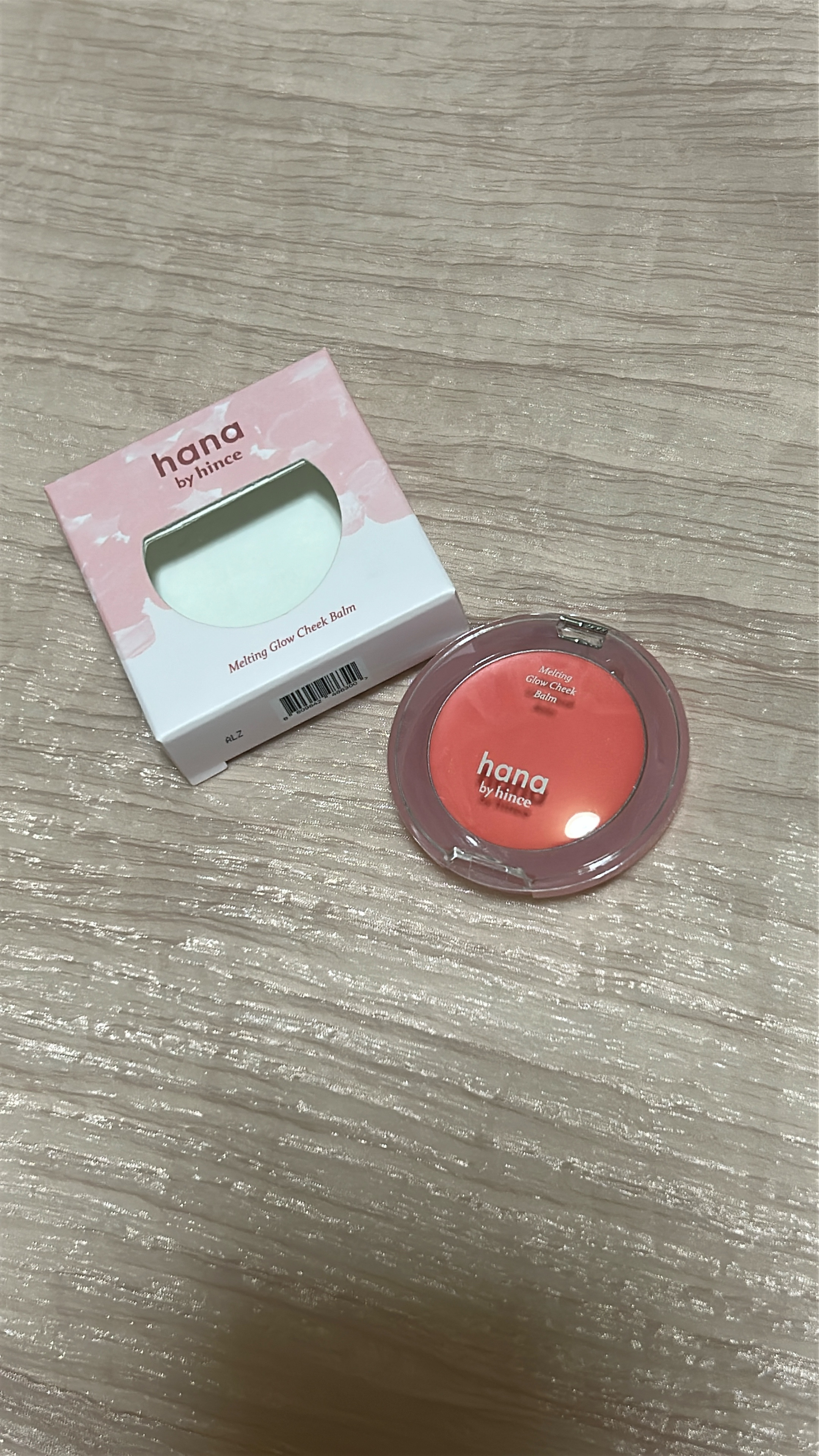 シャインハイライターバーム 01 シャンパン/hana by hince/クリームハイライトを使ったクチコミ（2枚目）