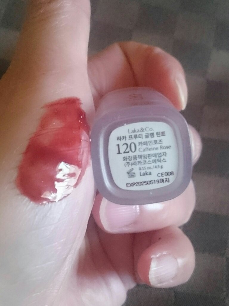 フルーティーグラムティント/Laka/リップティントを使ったクチコミ（1枚目）