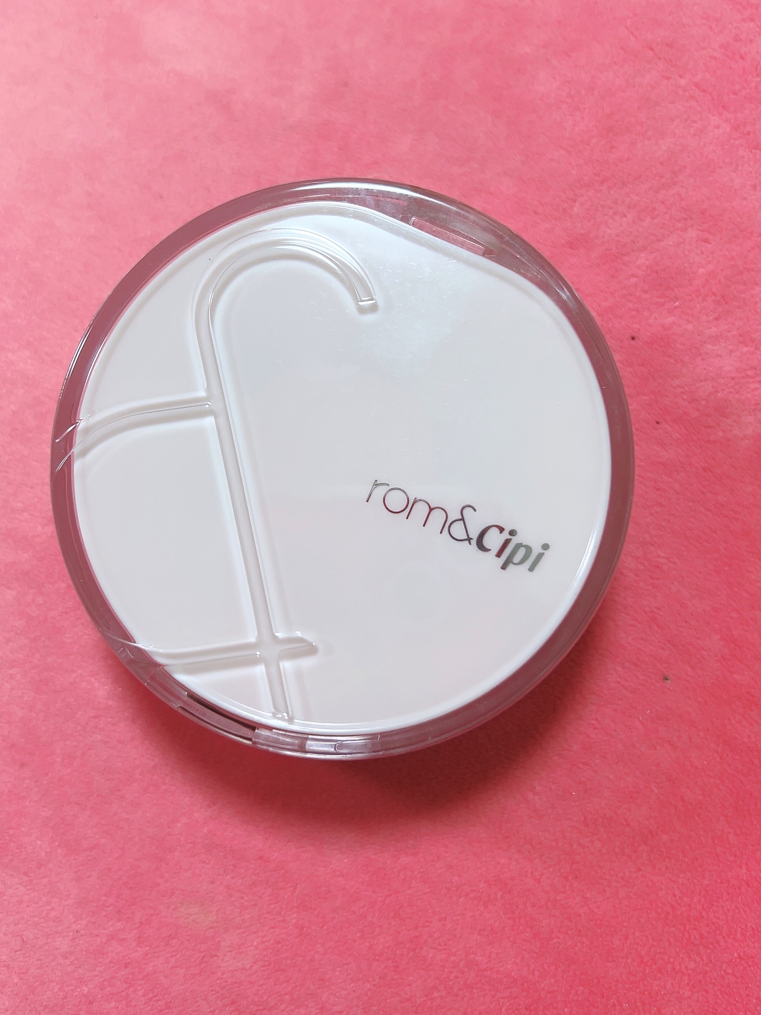 ロムシピ レシピクッション P01 ピュアピンク/rom&Cipi/クッションファンデーションを使ったクチコミ（1枚目）