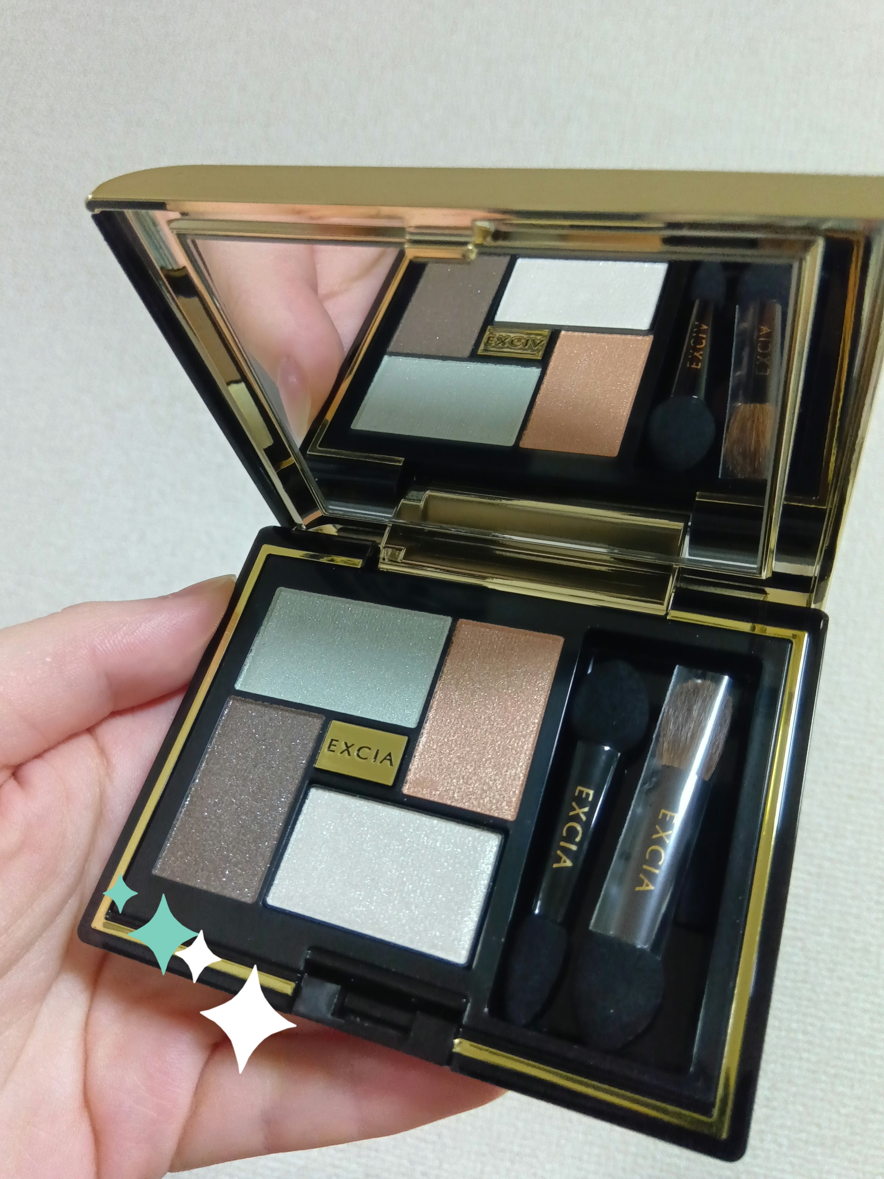 エクシア アイカラー ヴォロンテ 04 プリュム ドゥース/ALBION/アイシャドウパレットを使ったクチコミ（1枚目）