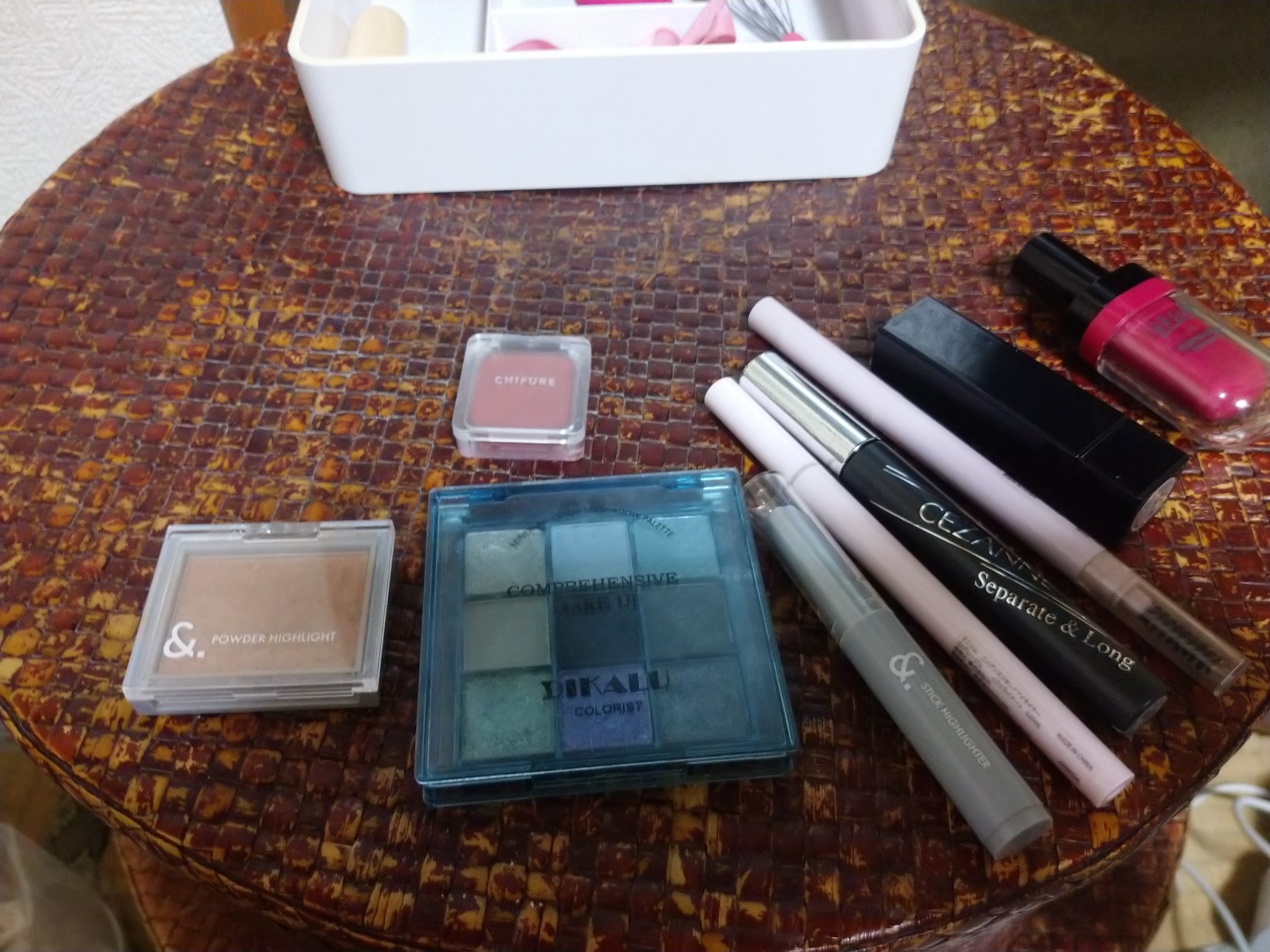 &. スティックハイライター/DAISO/スティックハイライトを使ったクチコミ（2枚目）