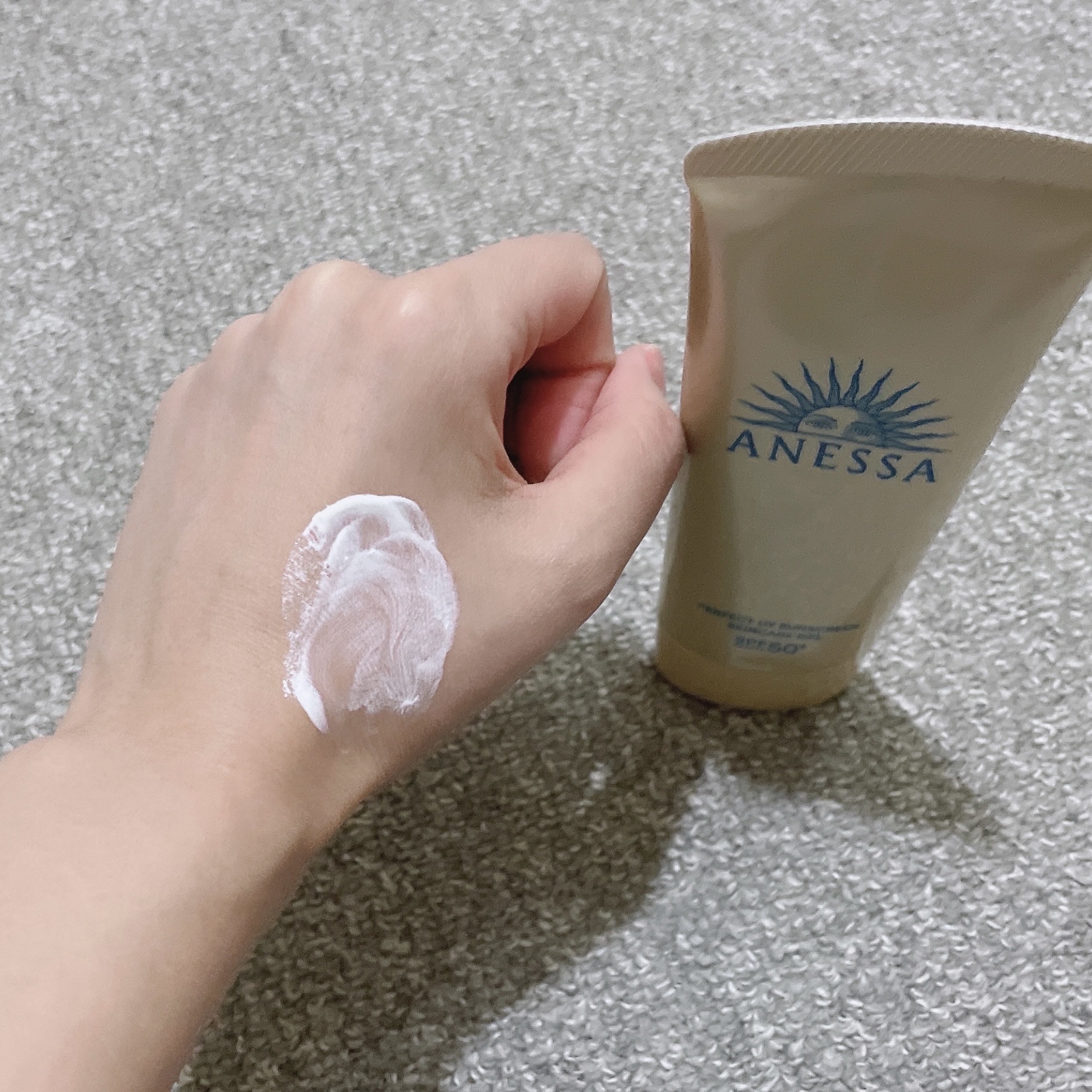 アネッサ　パーフェクトUV　スキンケアジェル　NA/アネッサ/日焼け止めジェルを使ったクチコミ（3枚目）