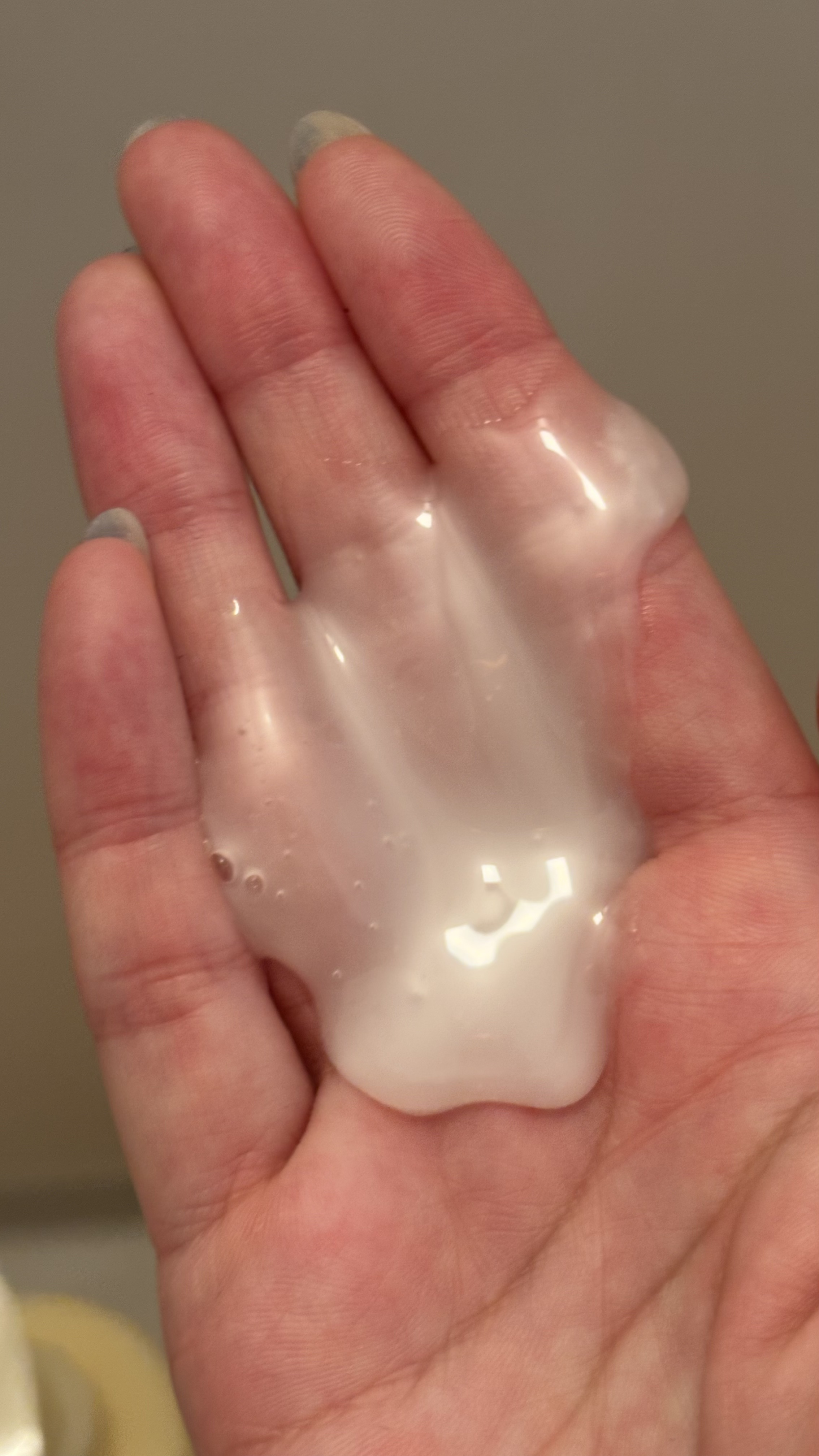 エッセンシャルプレミアム バリアシャンプー・コンディショナー スパークルモイスト/エッセンシャル/市販シャンプーを使ったクチコミ（1枚目）