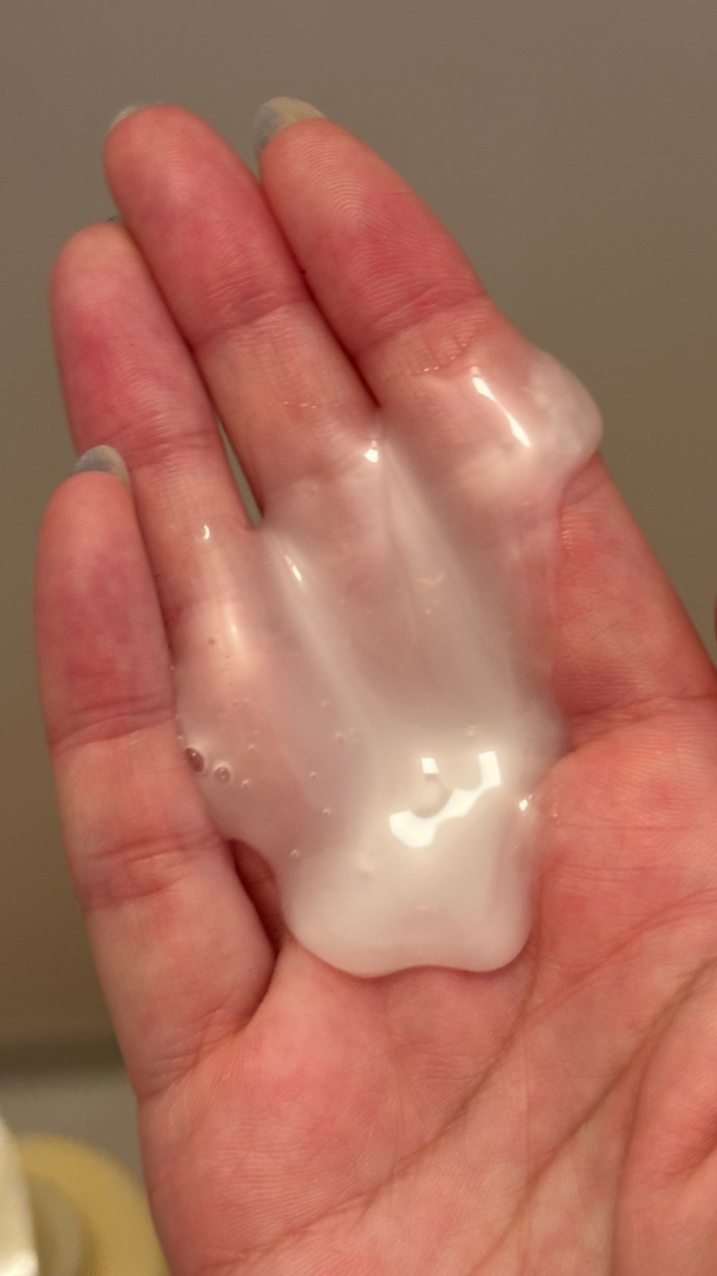 エッセンシャルプレミアム バリアシャンプー・コンディショナー スパークルモイスト/エッセンシャル/市販シャンプーを使ったクチコミ(1枚目)