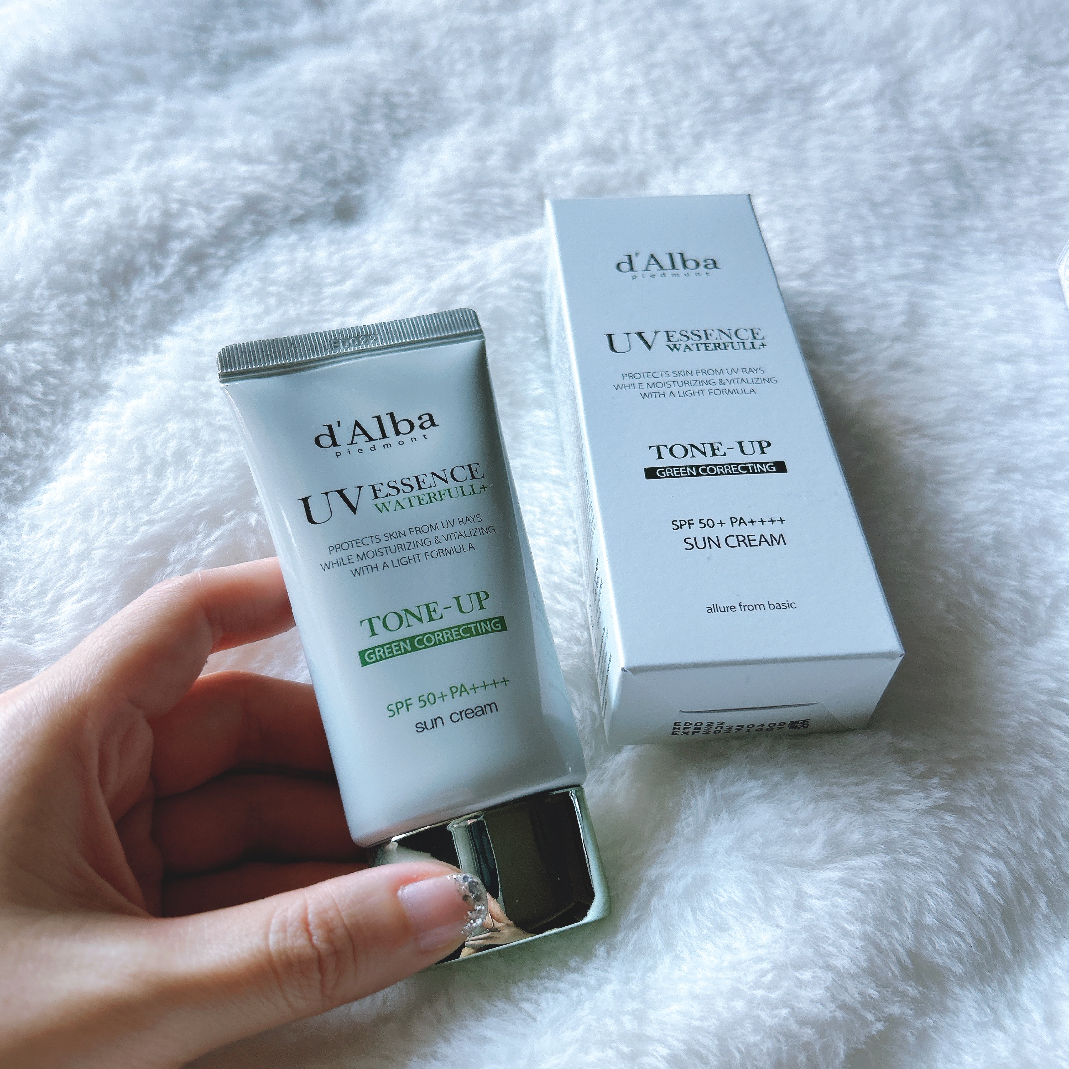 ウォータフルトーンアップサンクリーム/ダルバ/日焼け止めクリームを使ったクチコミ（2枚目）