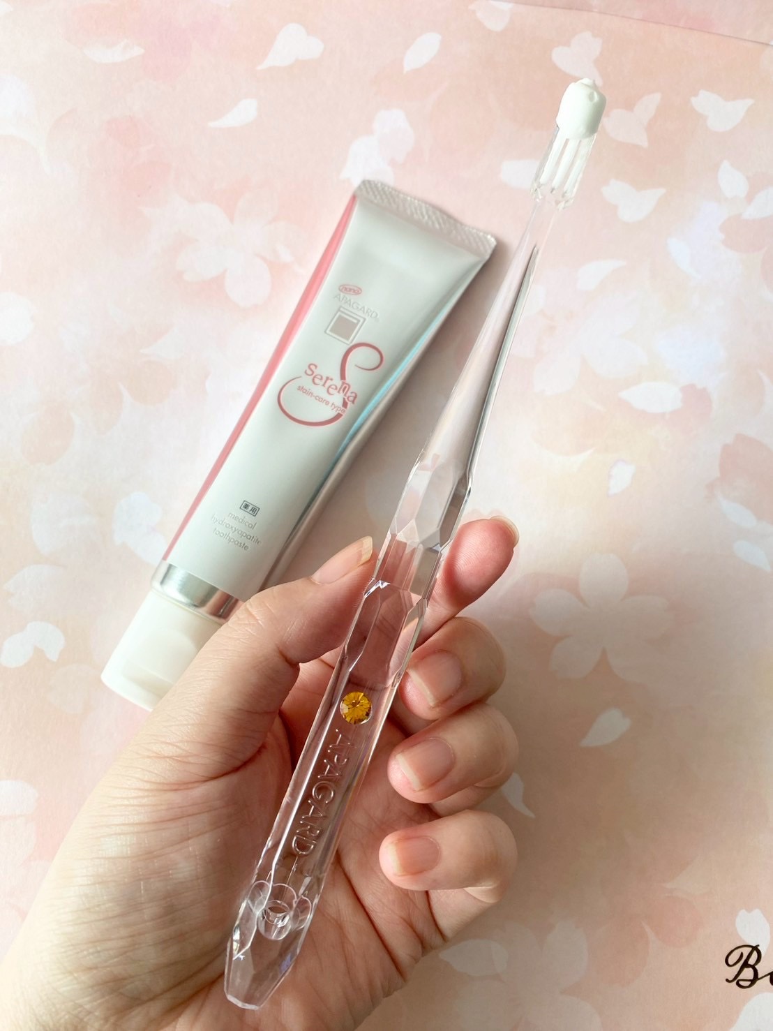 アパガードクリスタル歯ブラシ/アパガード/歯ブラシを使ったクチコミ（3枚目）