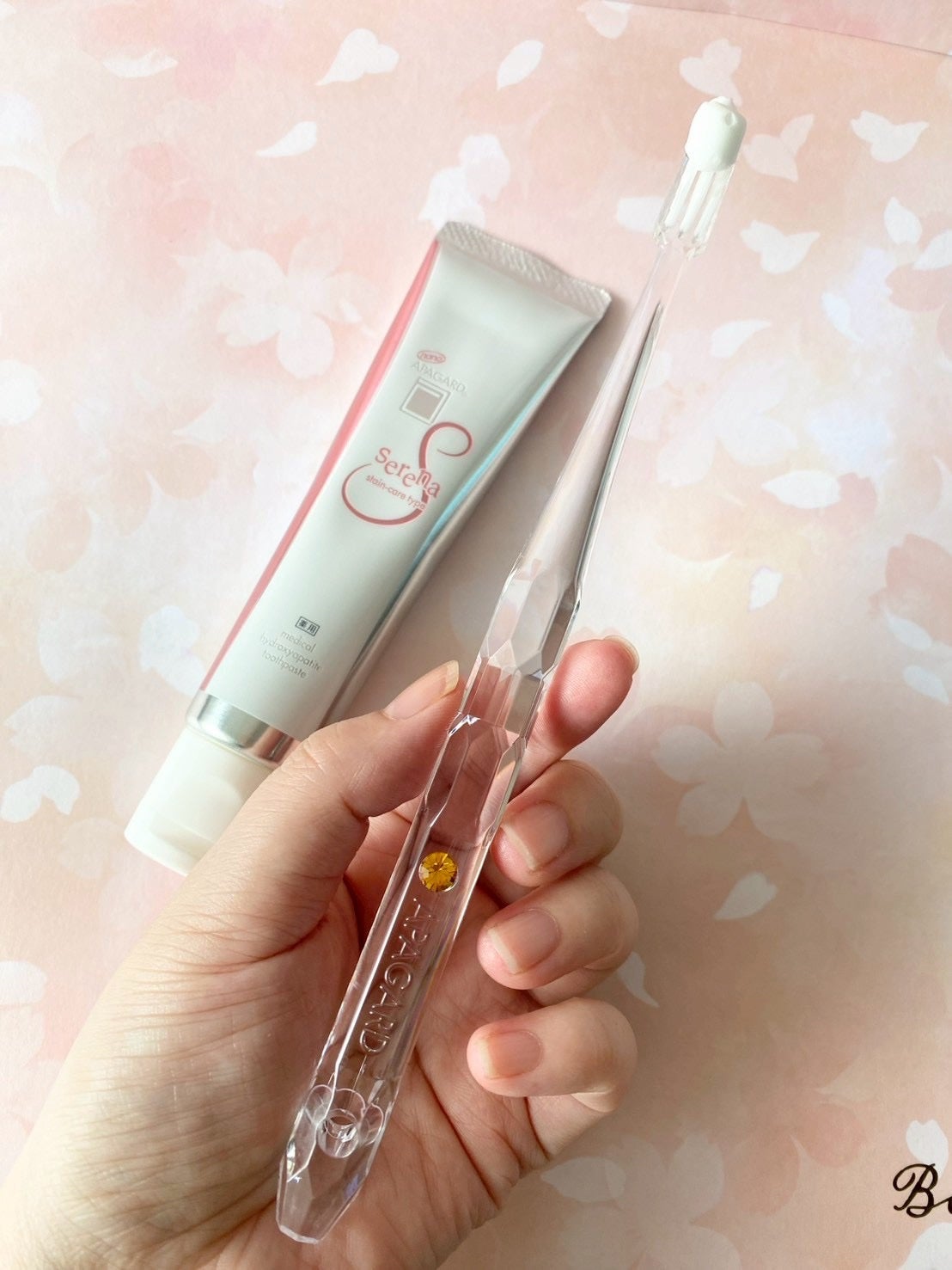 アパガードクリスタル歯ブラシ/アパガード/歯ブラシを使ったクチコミ(3枚目)