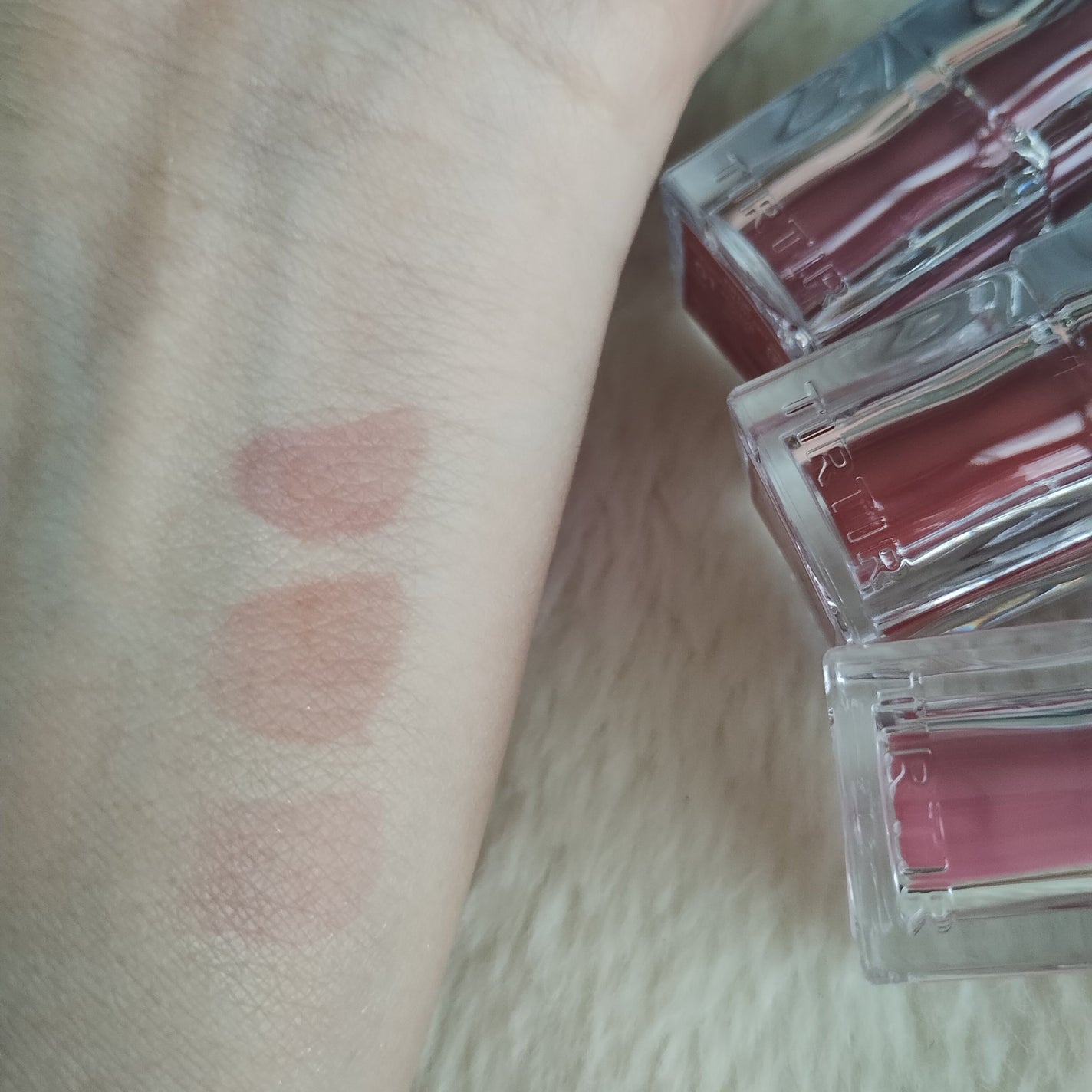 ウォーターリズムグロウティント/TIRTIR(ティルティル)/リップティントを使ったクチコミ(4枚目)