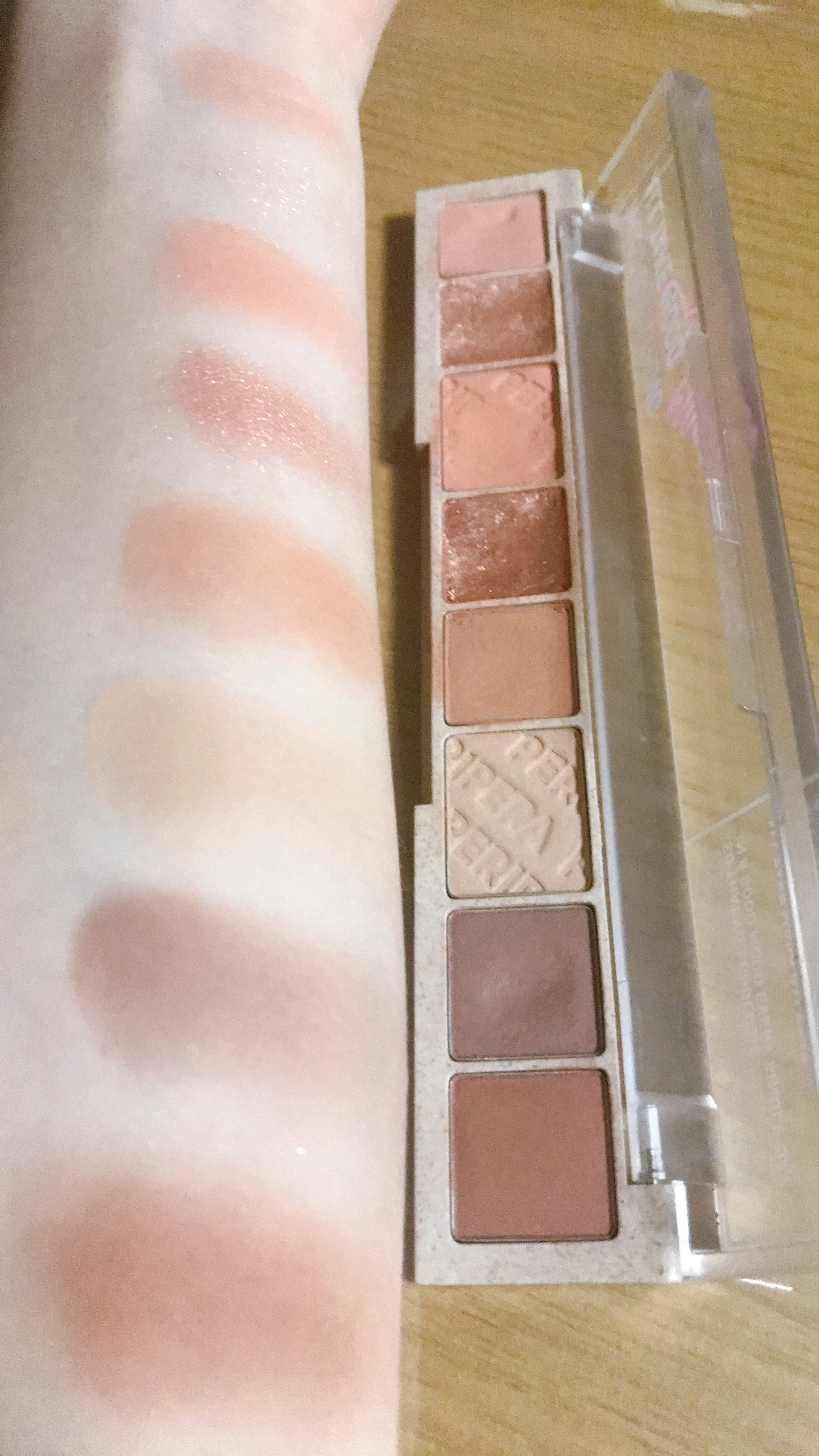 オール テイク ムード パレット(24AD)/PERIPERA/アイシャドウパレットを使ったクチコミ（2枚目）