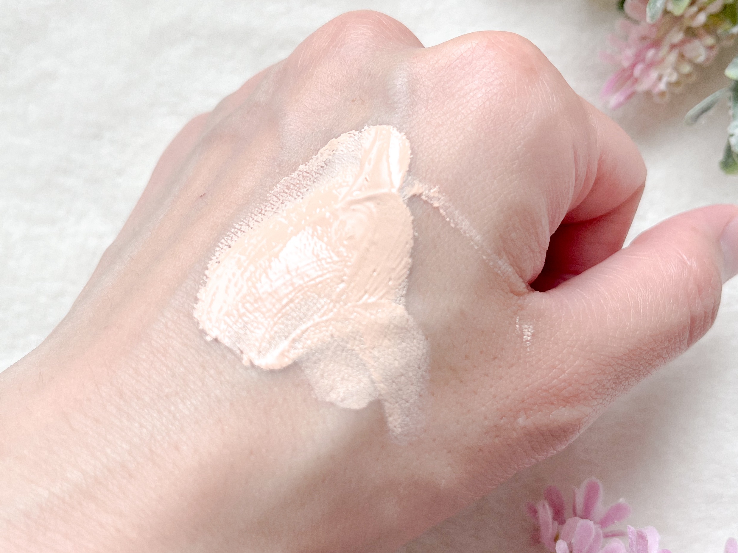 ケイト バーチャルスキンメイカー/KATE/リキッドファンデーションを使ったクチコミ（2枚目）