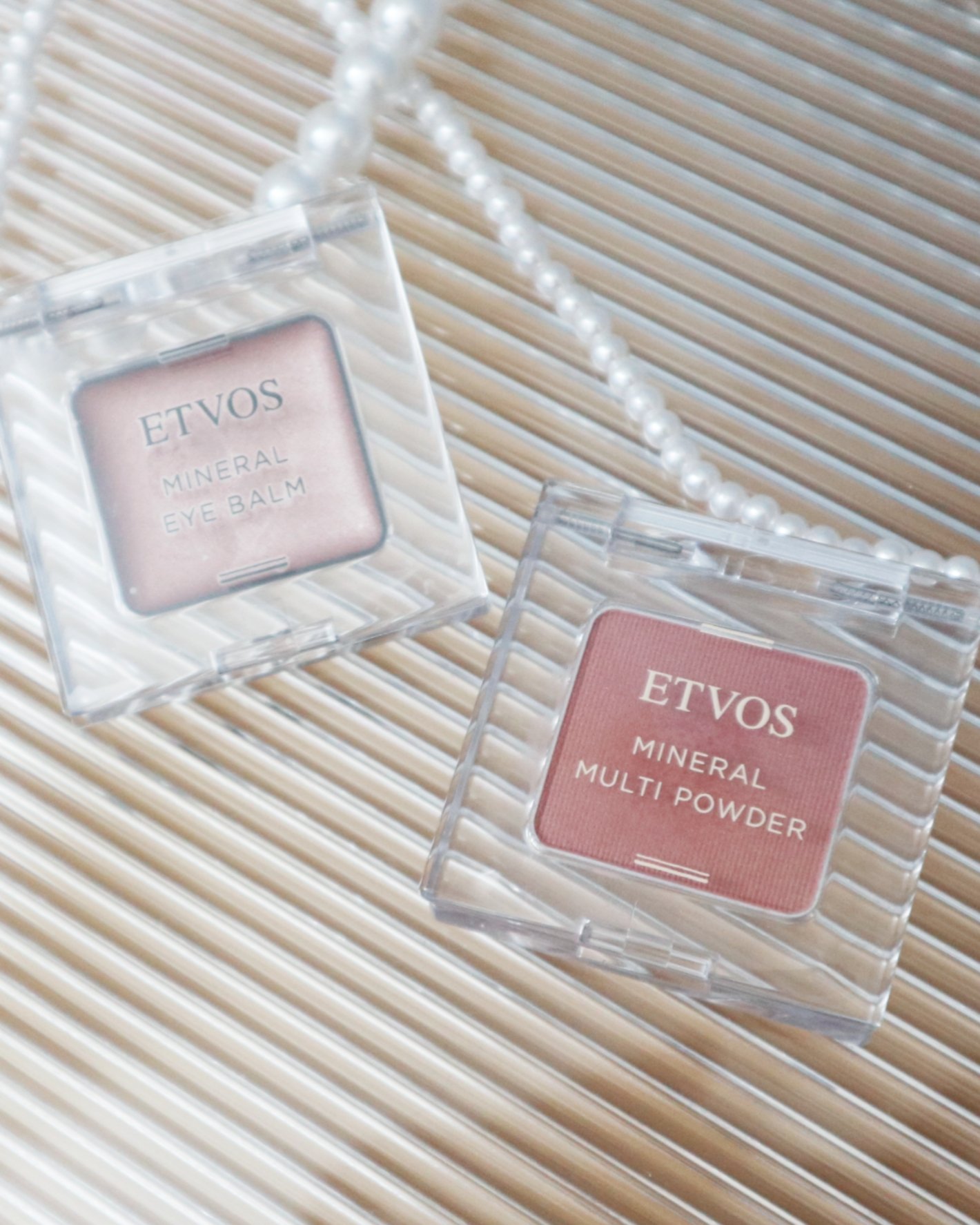 ミネラルマルチパウダー トープピンク/エトヴォス/単色アイシャドウを使ったクチコミ（1枚目）