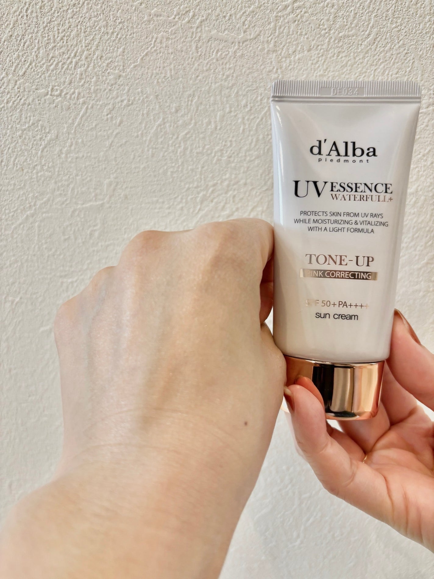 ウォータフルトーンアップサンクリーム/ダルバ/日焼け止めクリームを使ったクチコミ(2枚目)