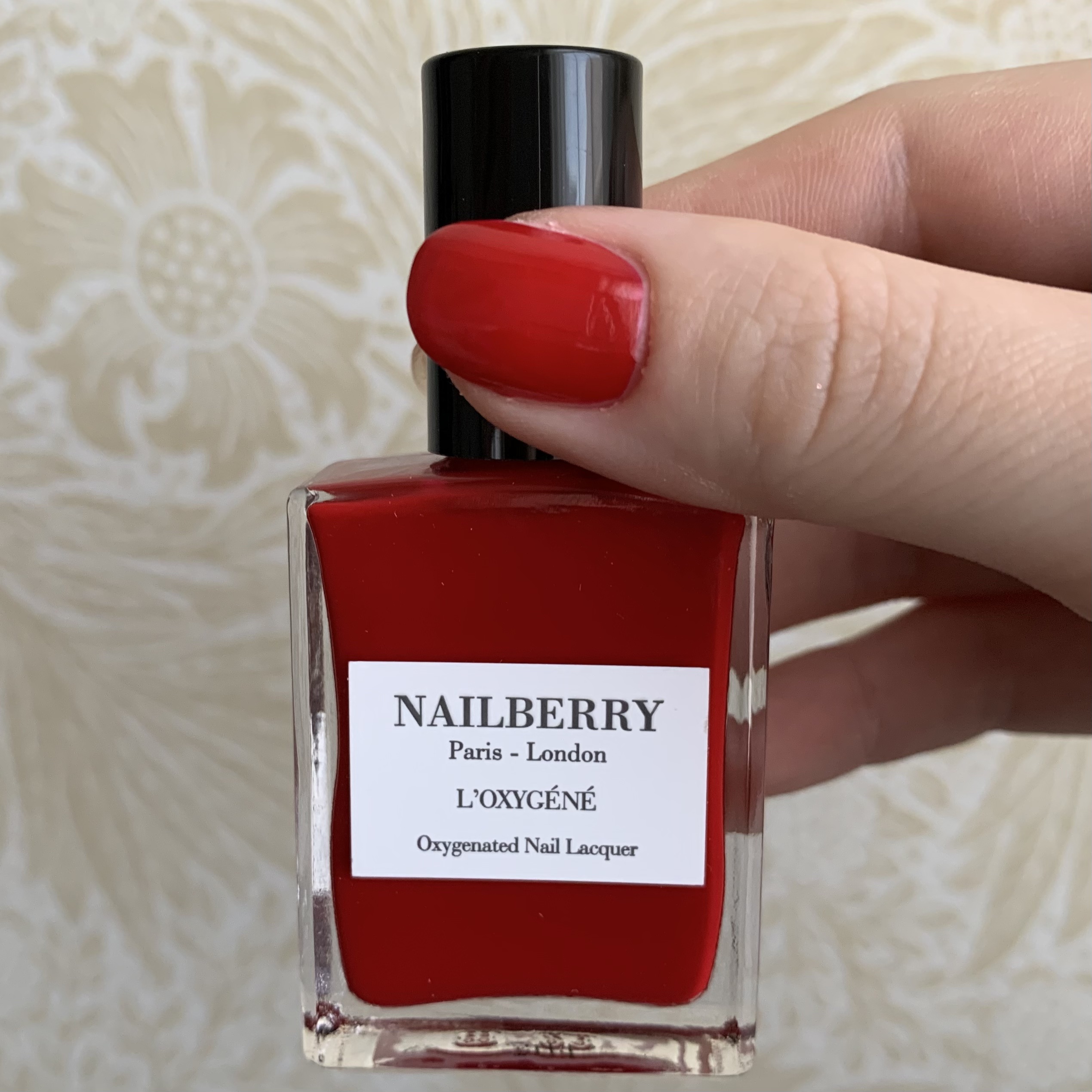 LʼOXYGÉNÉ/NAILBERRY/マニキュアを使ったクチコミ（1枚目）