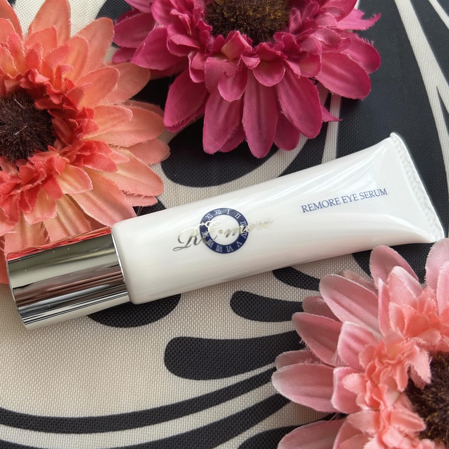 RE・more リモアアイセラム/POURSOIN/フェイスクリームを使ったクチコミ（2枚目）