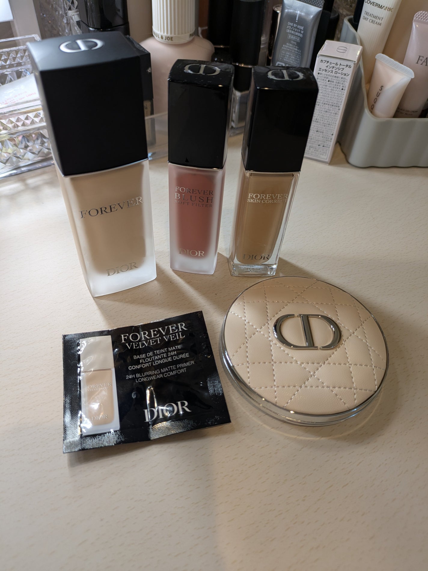 ディオールスキン フォーエヴァー フルイド マット/Dior/リキッドファンデーションを使ったクチコミ(1枚目)