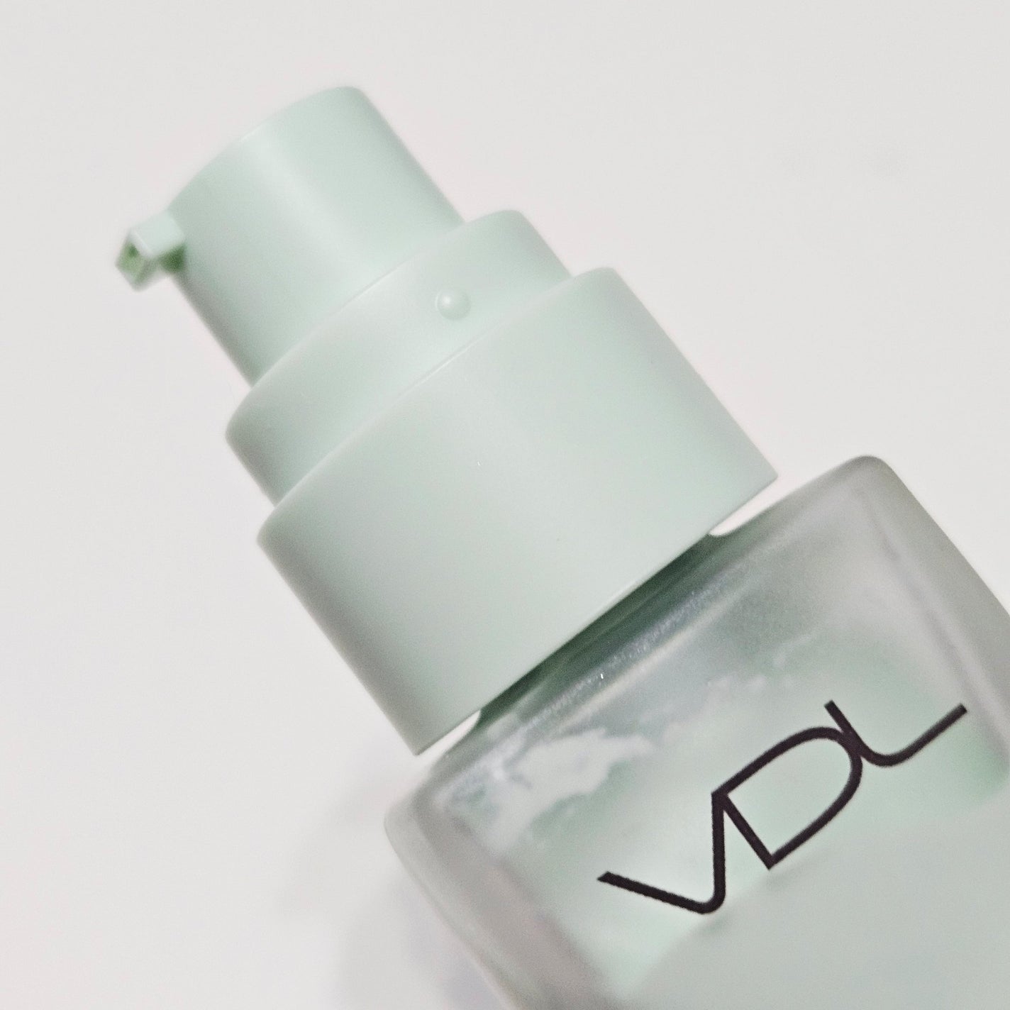 トーンステインカラーコレクティングプライマー/VDL/化粧下地を使ったクチコミ(3枚目)