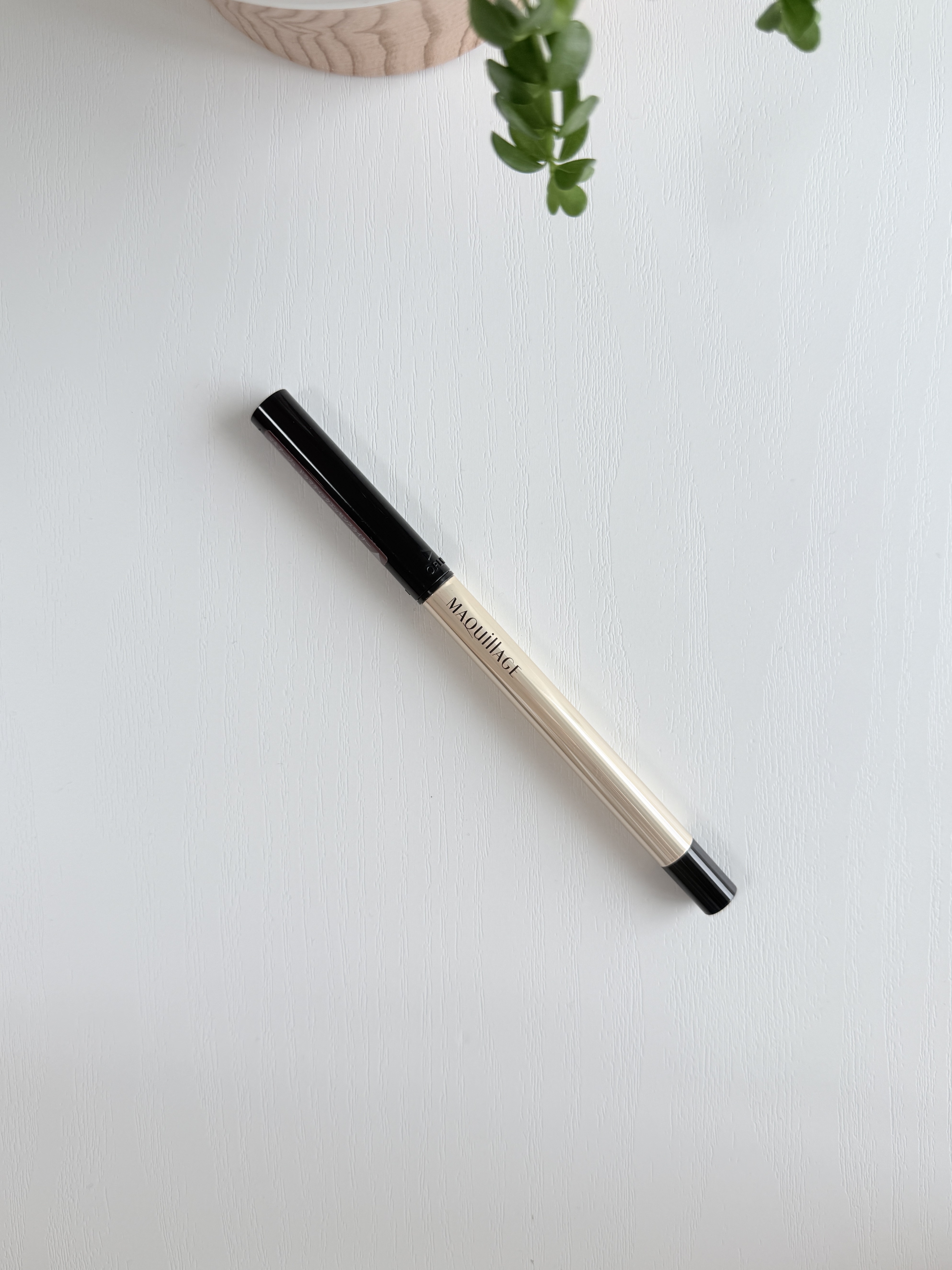 ドラマティックエッセンスライナー（カートリッジ） BR763 ピンクグレージュ/マキアージュ/ペンシルアイライナーを使ったクチコミ（1枚目）