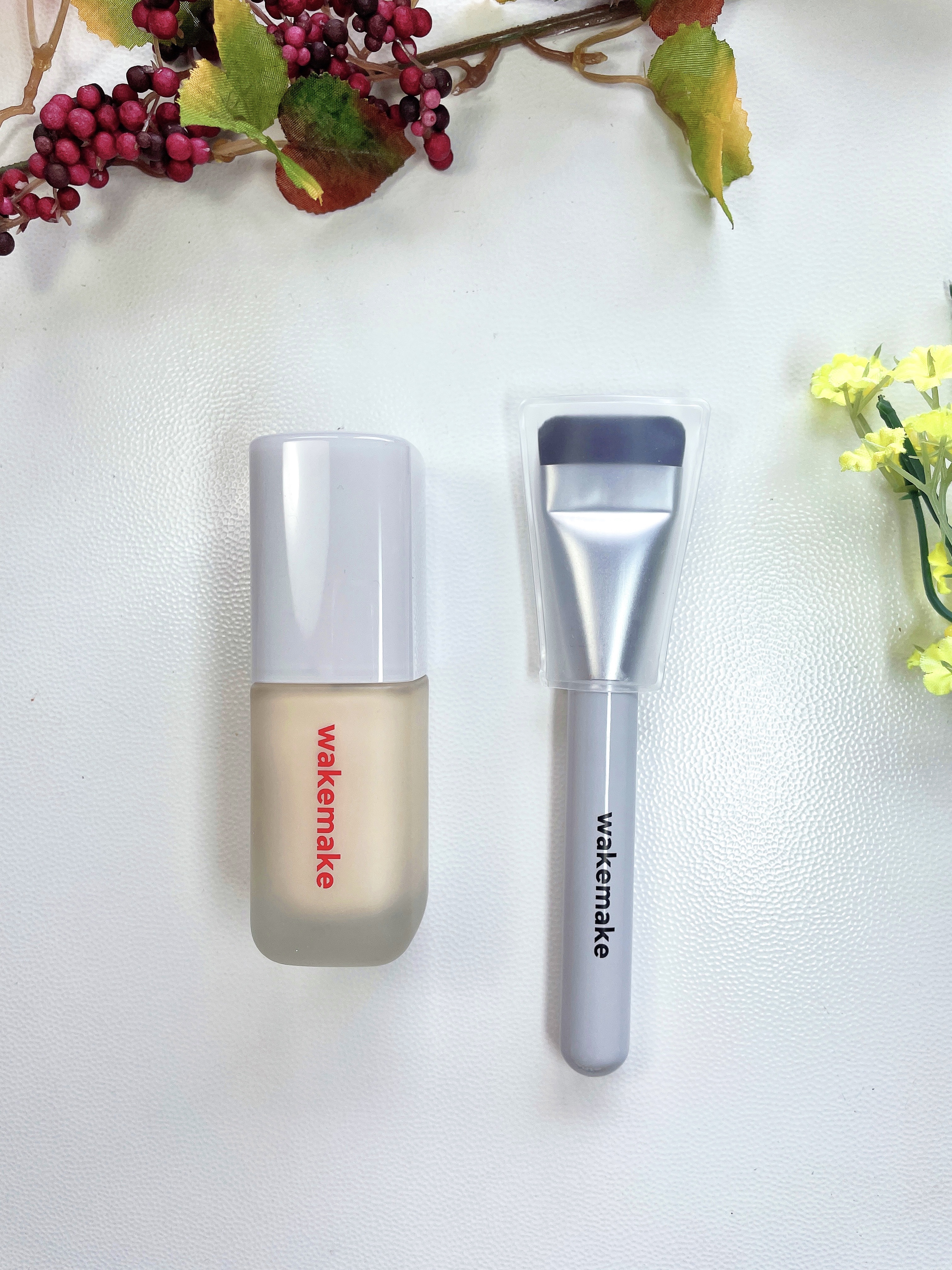 シームレスウェアファンデーション/wakemake/リキッドファンデーションを使ったクチコミ（3枚目）