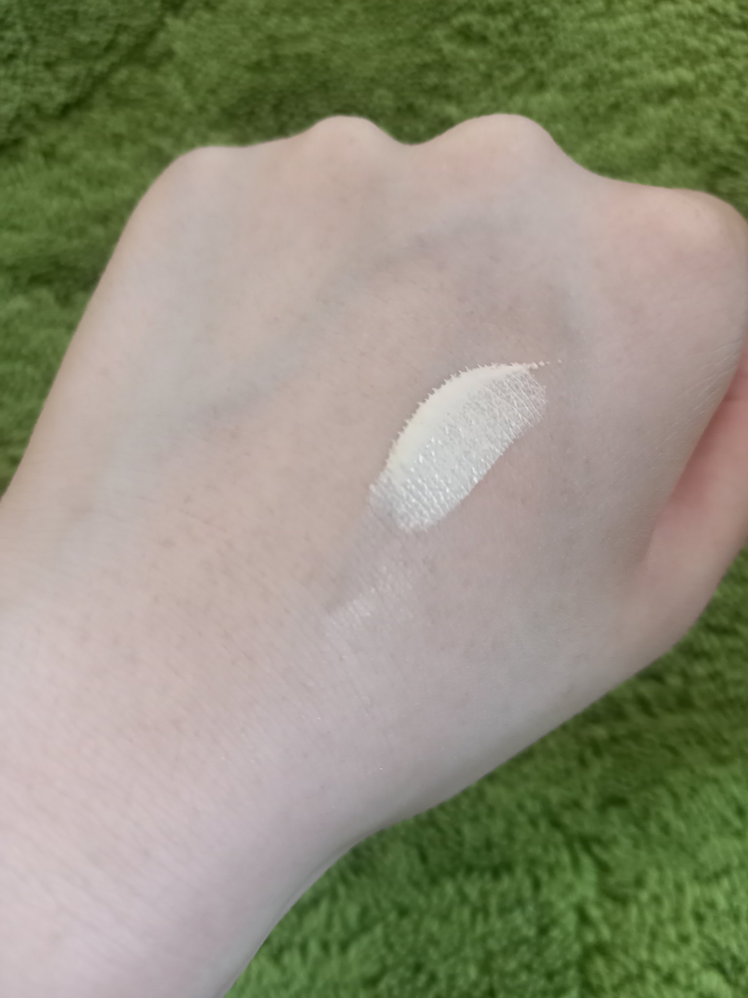 リキッド セラム ファンデーション/DAISY DOLL by MARY QUANT/リキッドファンデーションを使ったクチコミ（2枚目）