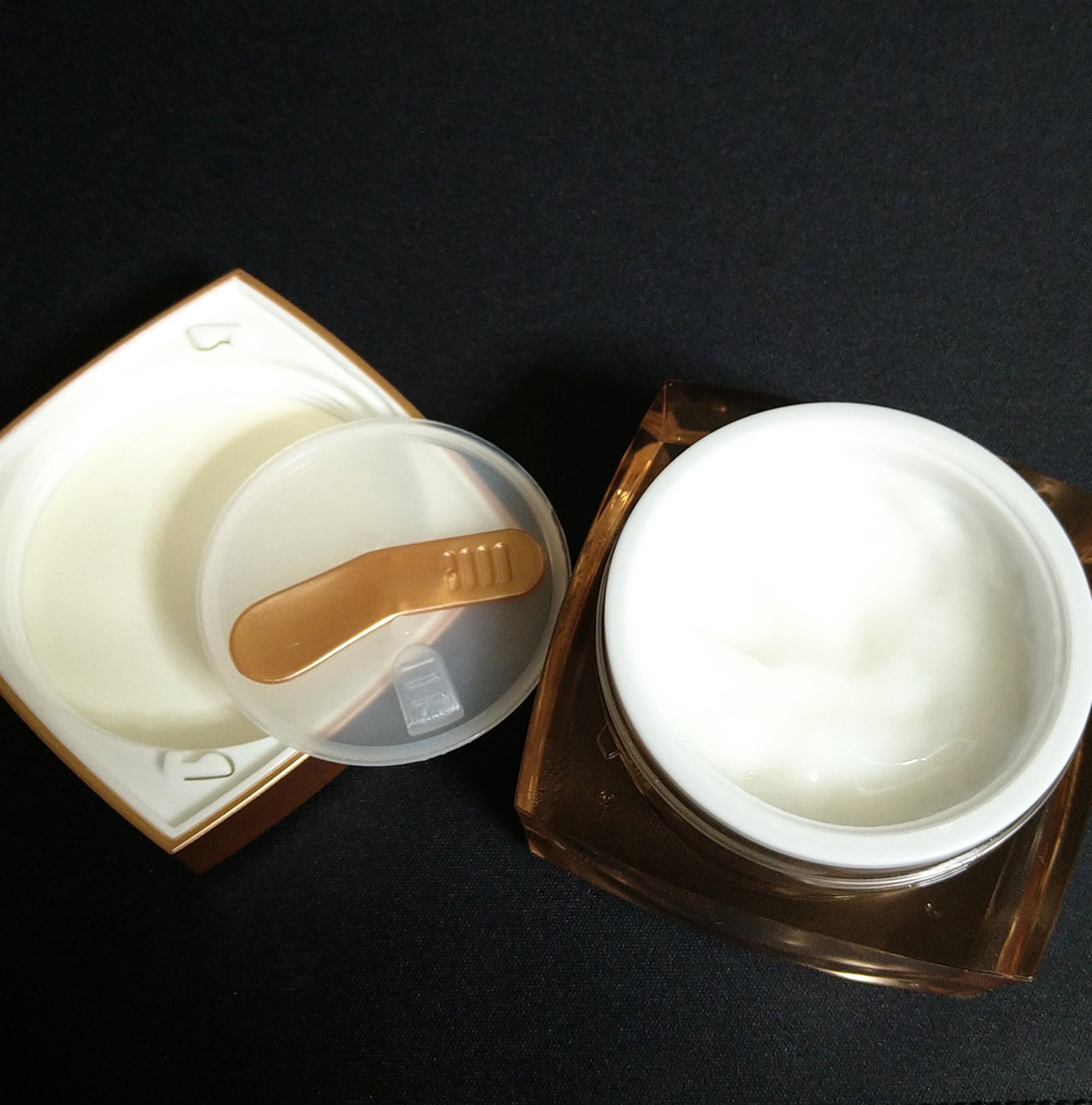 パーフェクトワン 薬用リンクルストレッチジェル/パーフェクトワン/オールインワン化粧品を使ったクチコミ（1枚目）