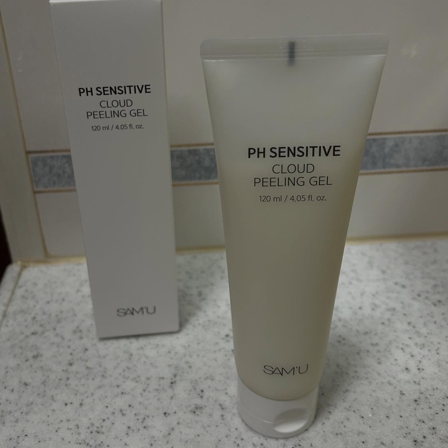 PHセンシティブクラウドピーリングジェル/SAM'U/ピーリングを使ったクチコミ（1枚目）