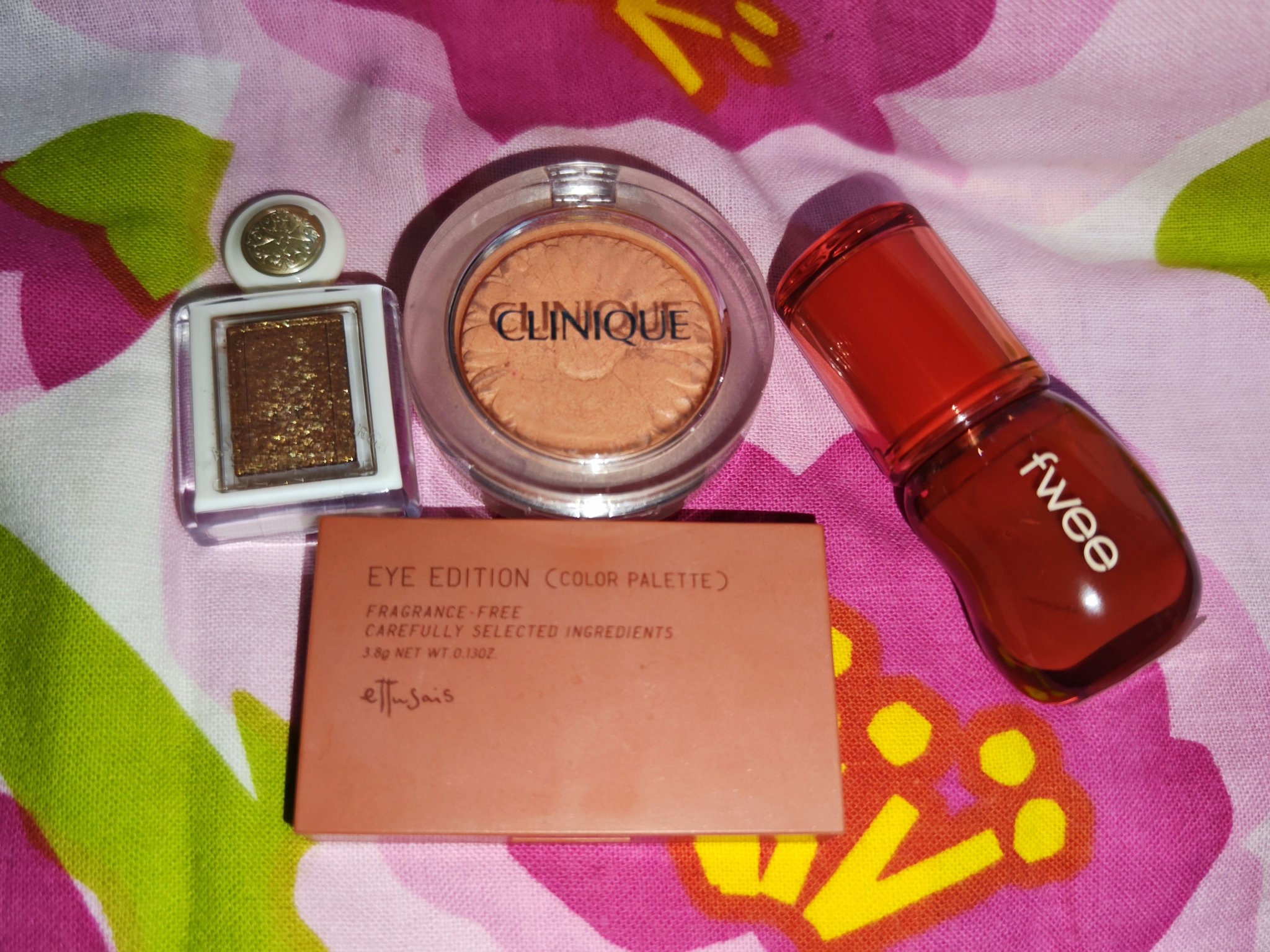 フィー 3Dボリューミンググロス/fwee/リップグロスを使ったクチコミ（1枚目）