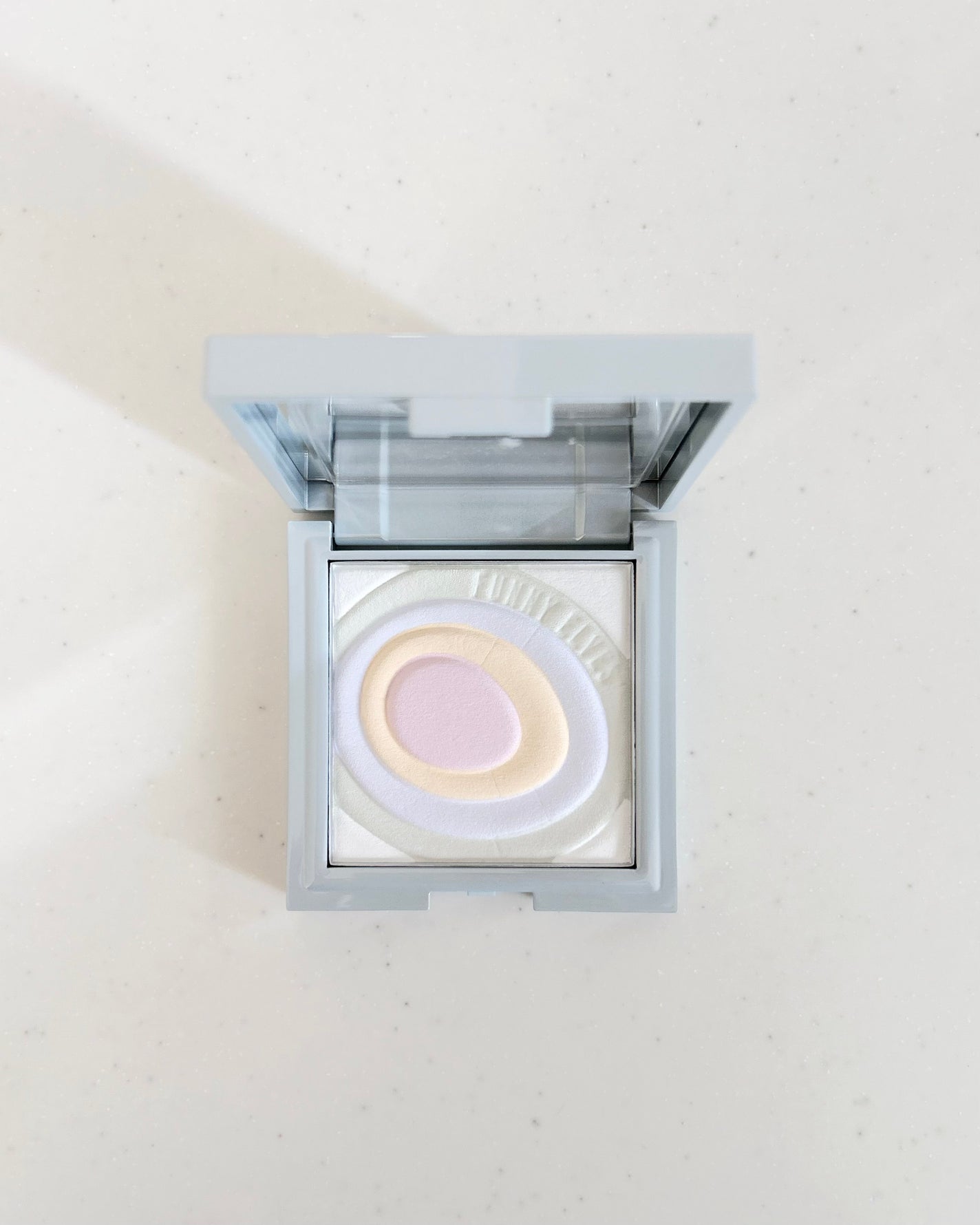 ネビュラ プレストパウダー/FUNNY ELVES方里/プレストパウダーを使ったクチコミ(2枚目)