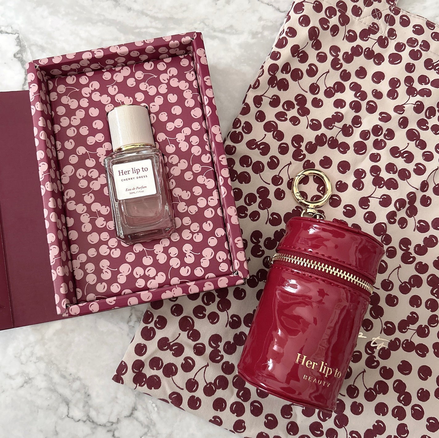 M*i様 Cherry dress Eau de Parfum ノベルティチャー M*i様 Cherry dress Eau de Parfum ノベルティチャー