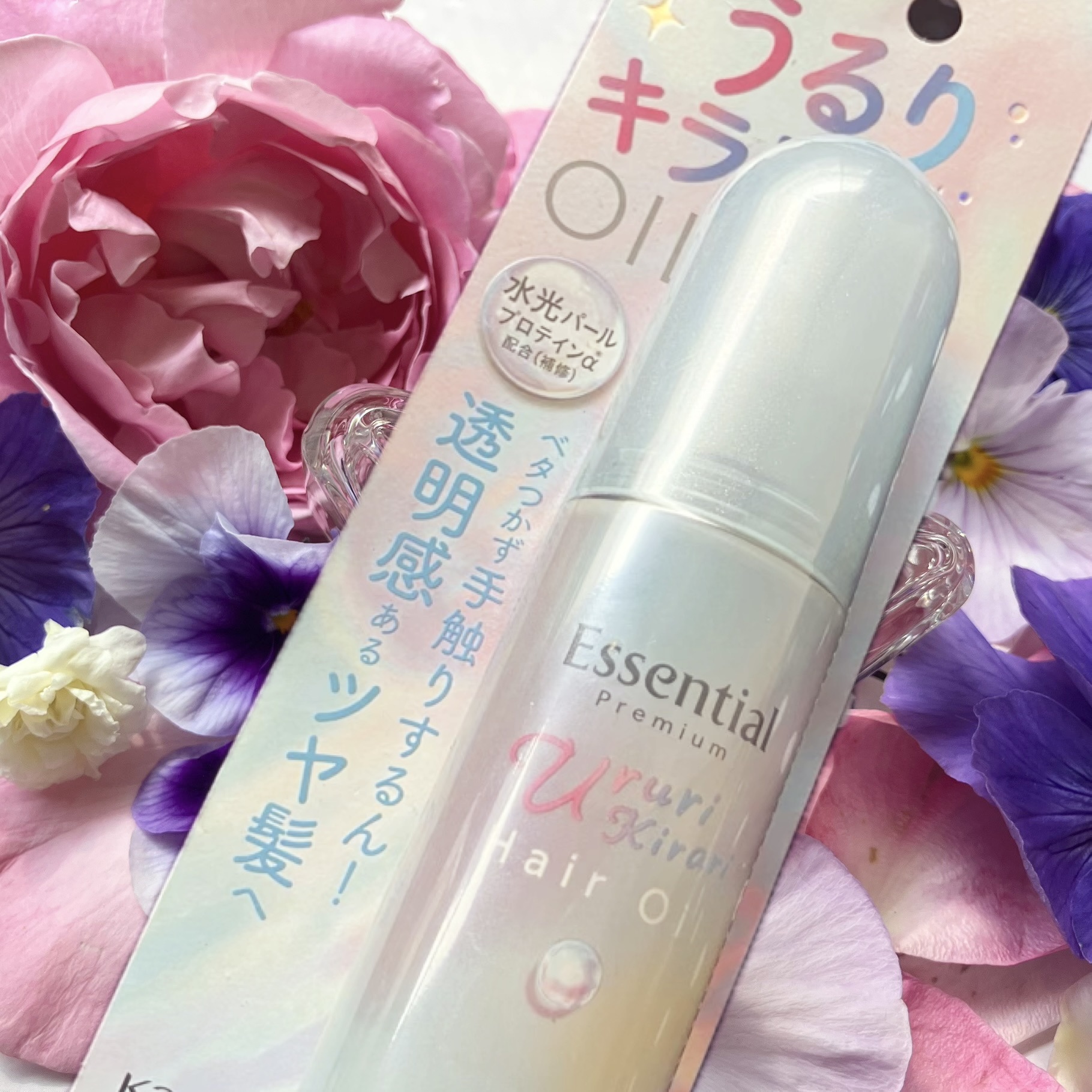 🫧🐰エッセンシャルプレミアム
うるりキラリオイル🐰🫧

傷んで、パサつく髪に✨
みるみる髪内部に浸透＆補修✨

手触りするん！透明感あるツヤ髪へ🐰🪽

\とろ～りとけ込み、髪になじむ！/ベタつかないオイルだから、
* 濡れた髪に