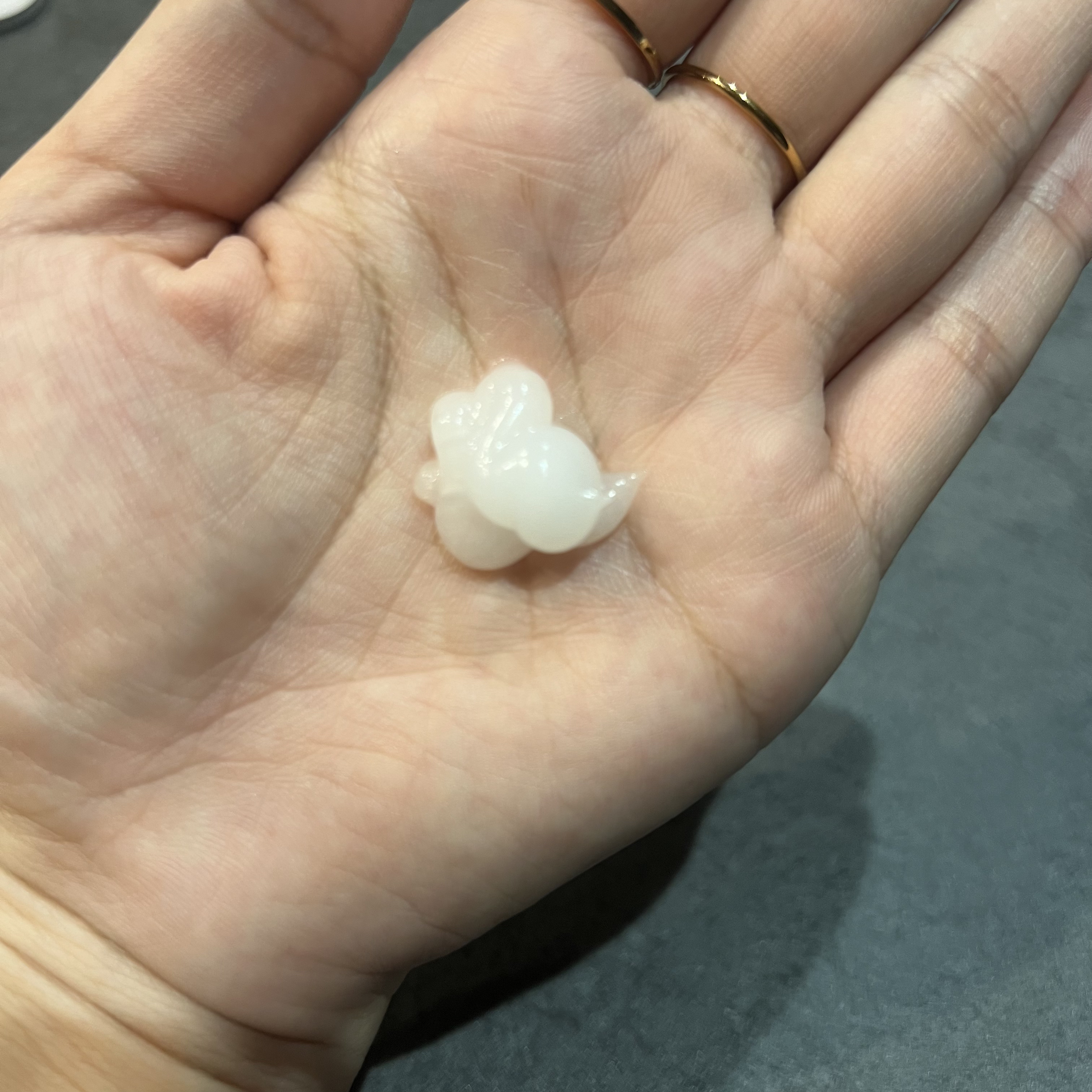 エッセンシャル プレミアム うるりジェリーミルク/エッセンシャル/ヘアミルクを使ったクチコミ（3枚目）