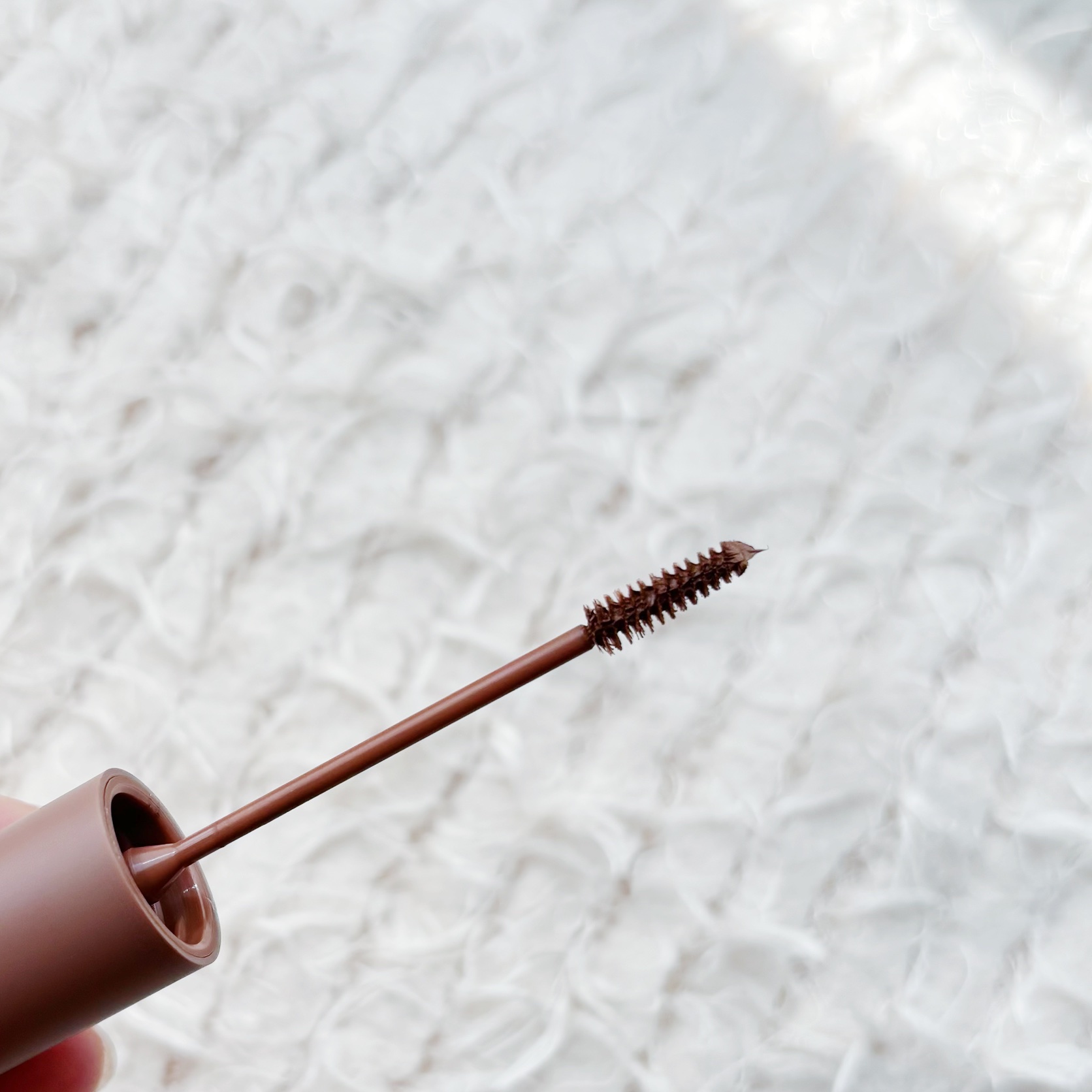 ラカ ピクシーブロウカラ/Laka/眉マスカラを使ったクチコミ（2枚目）