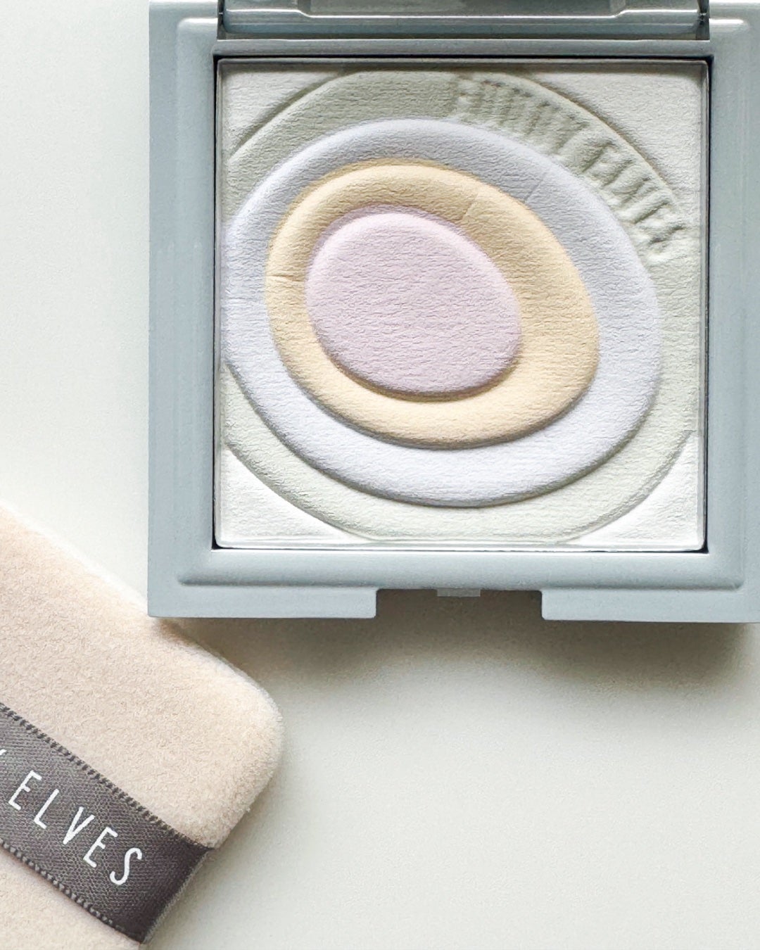 ネビュラ プレストパウダー/FUNNY ELVES方里/プレストパウダーを使ったクチコミ(2枚目)