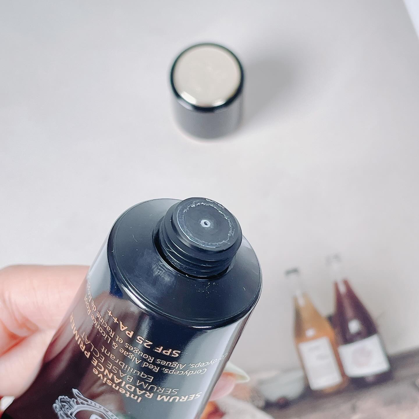 インテンシブ セラム ラディアンス プライマー/BOBBI BROWN/化粧下地を使ったクチコミ（3枚目）