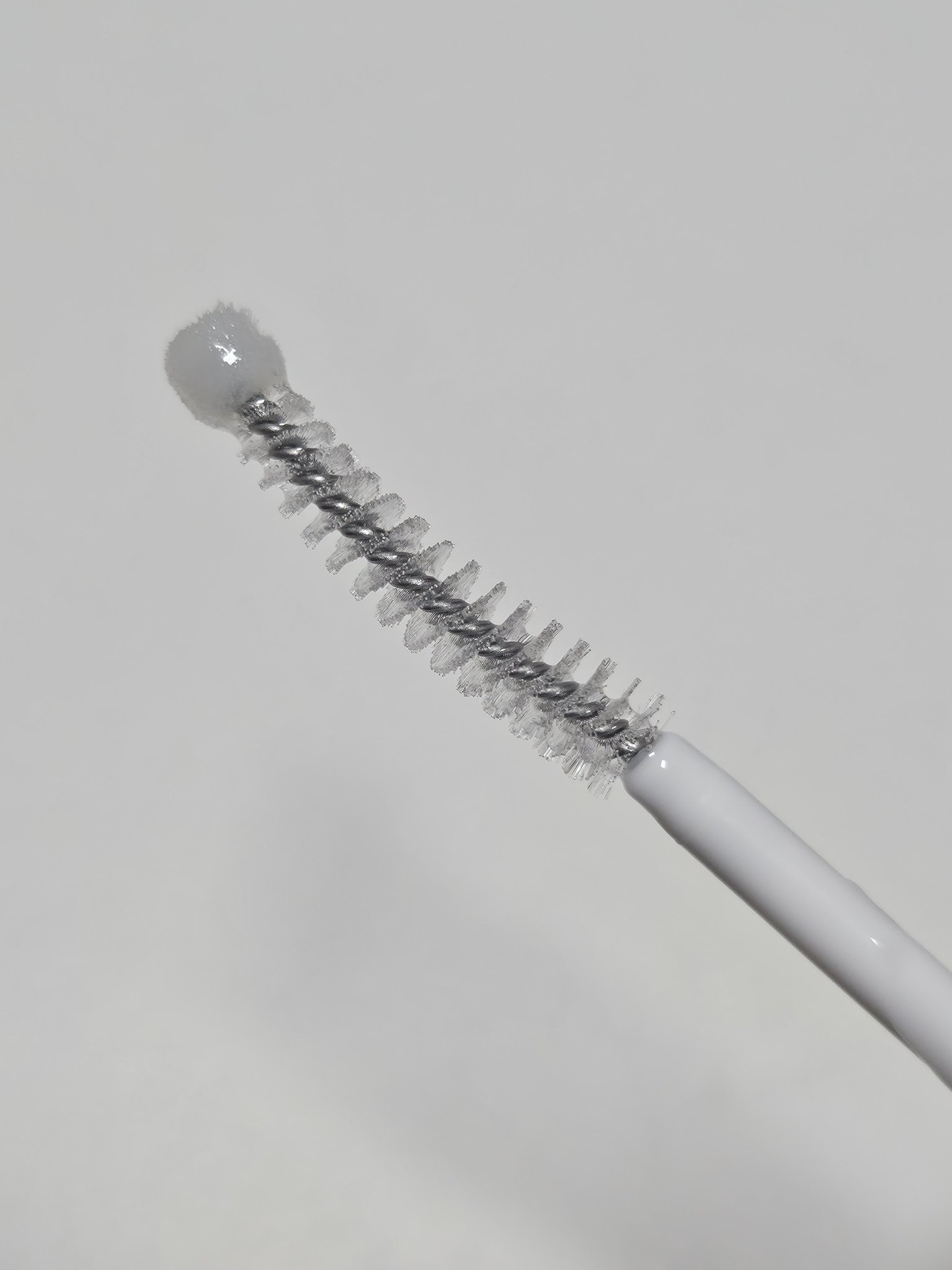 アーニストアイラッシュセラム/BENTON/まつげ美容液を使ったクチコミ（2枚目）