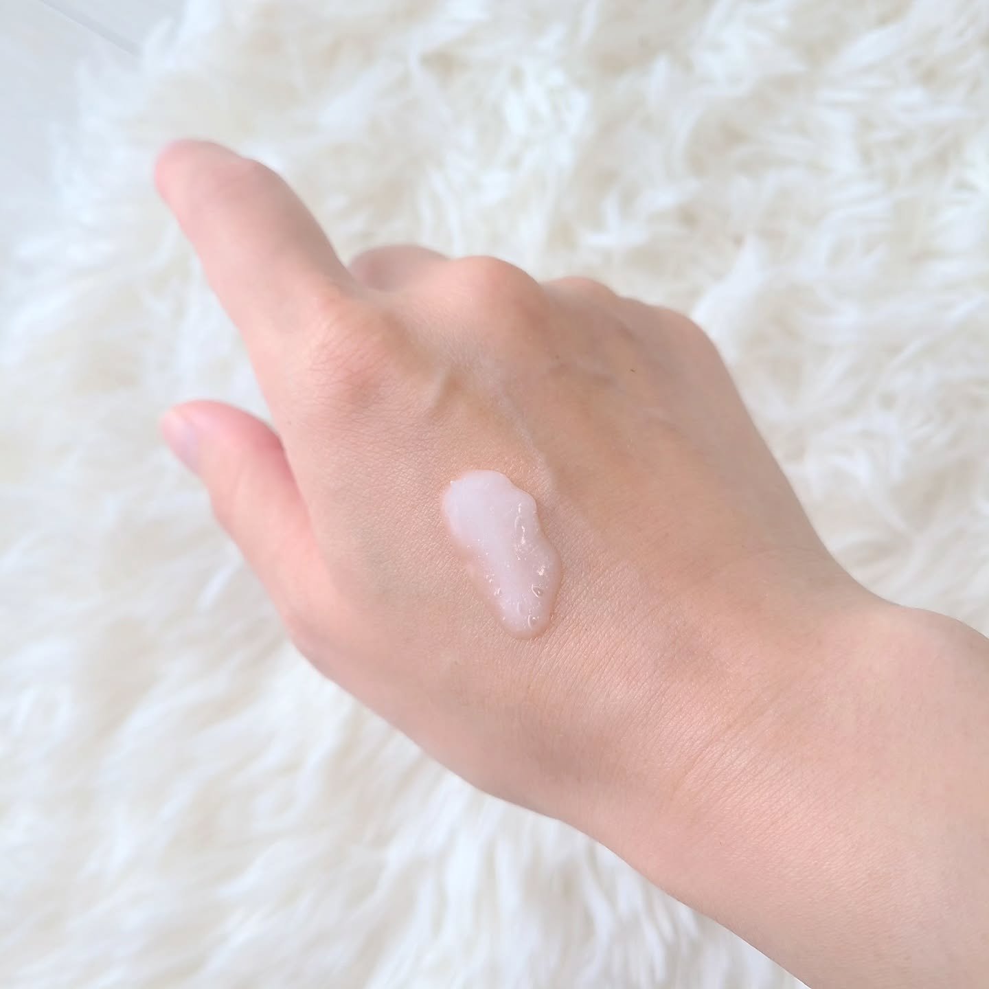 エッセンシャル プレミアム うるりジェリーミルク/エッセンシャル/ヘアミルクを使ったクチコミ（2枚目）